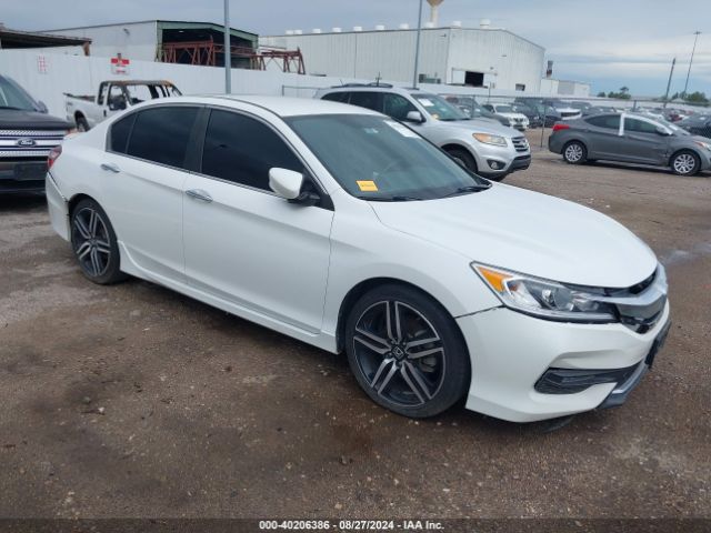 HONDA ACCORD 2017 1hgcr2f52ha297572