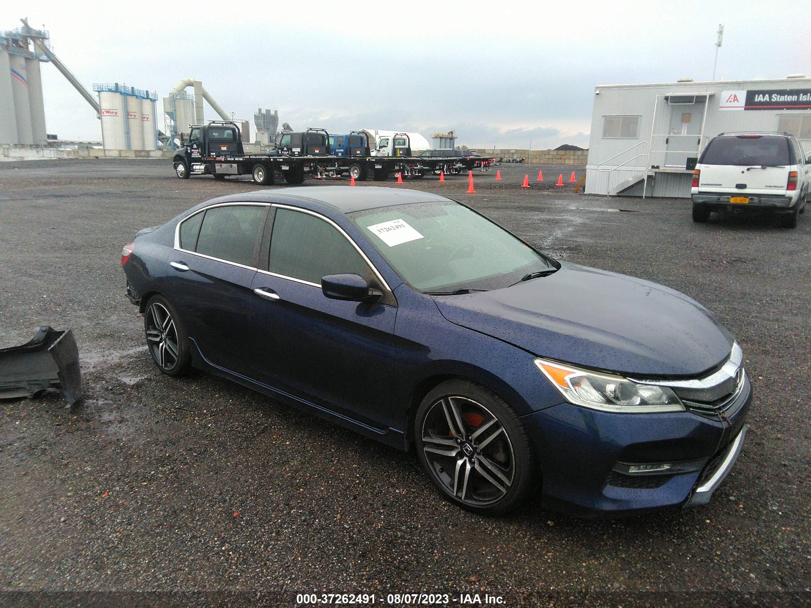 HONDA ACCORD 2017 1hgcr2f53ha108508