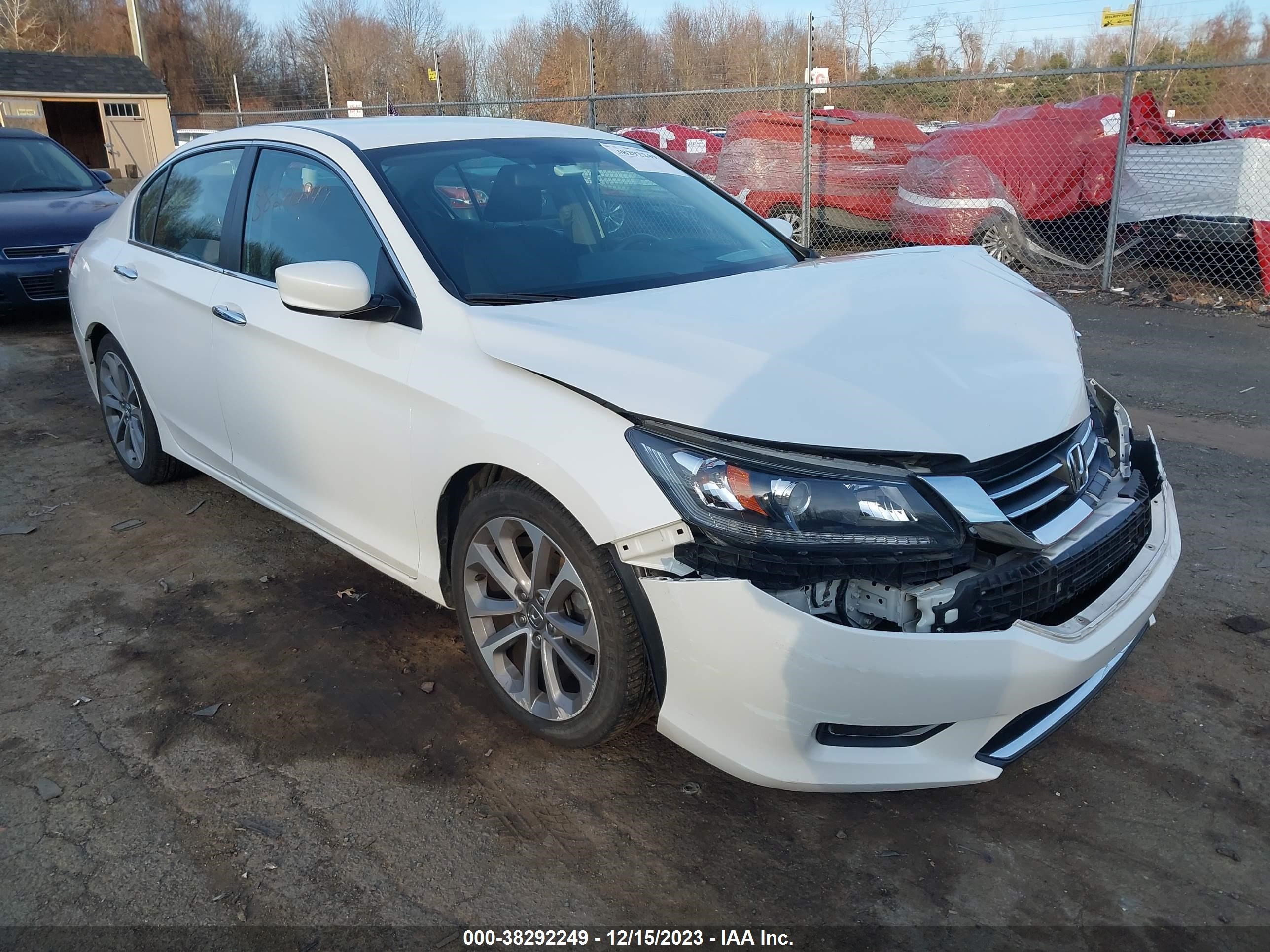 HONDA ACCORD 2015 1hgcr2f54fa113472