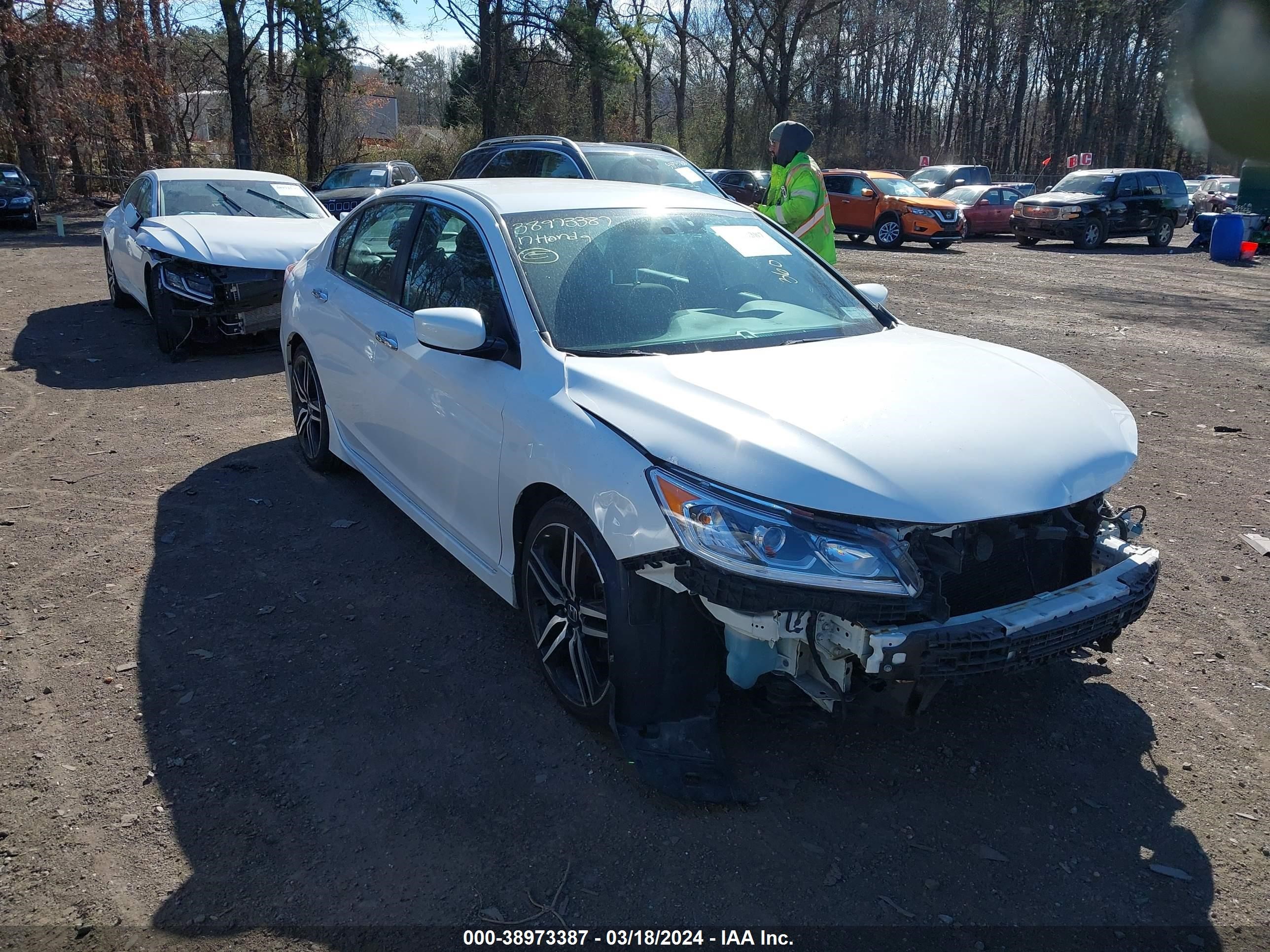 HONDA ACCORD 2017 1hgcr2f55ha162893