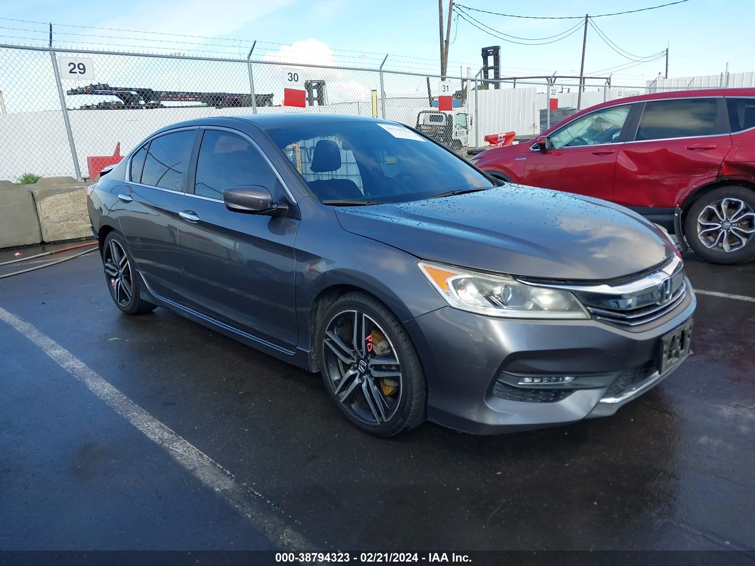 HONDA ACCORD 2017 1hgcr2f55ha163543