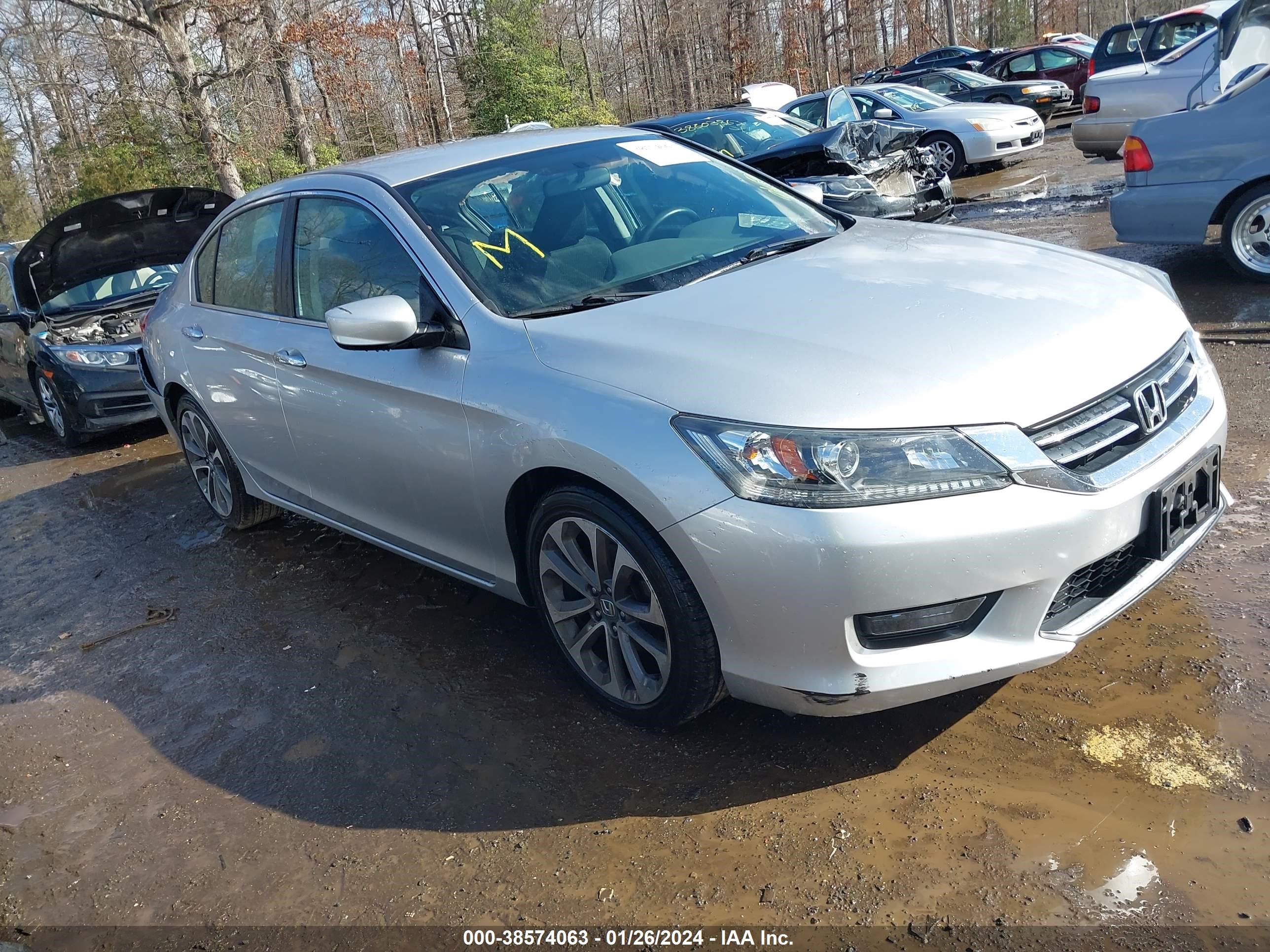 HONDA ACCORD 2015 1hgcr2f56fa212391