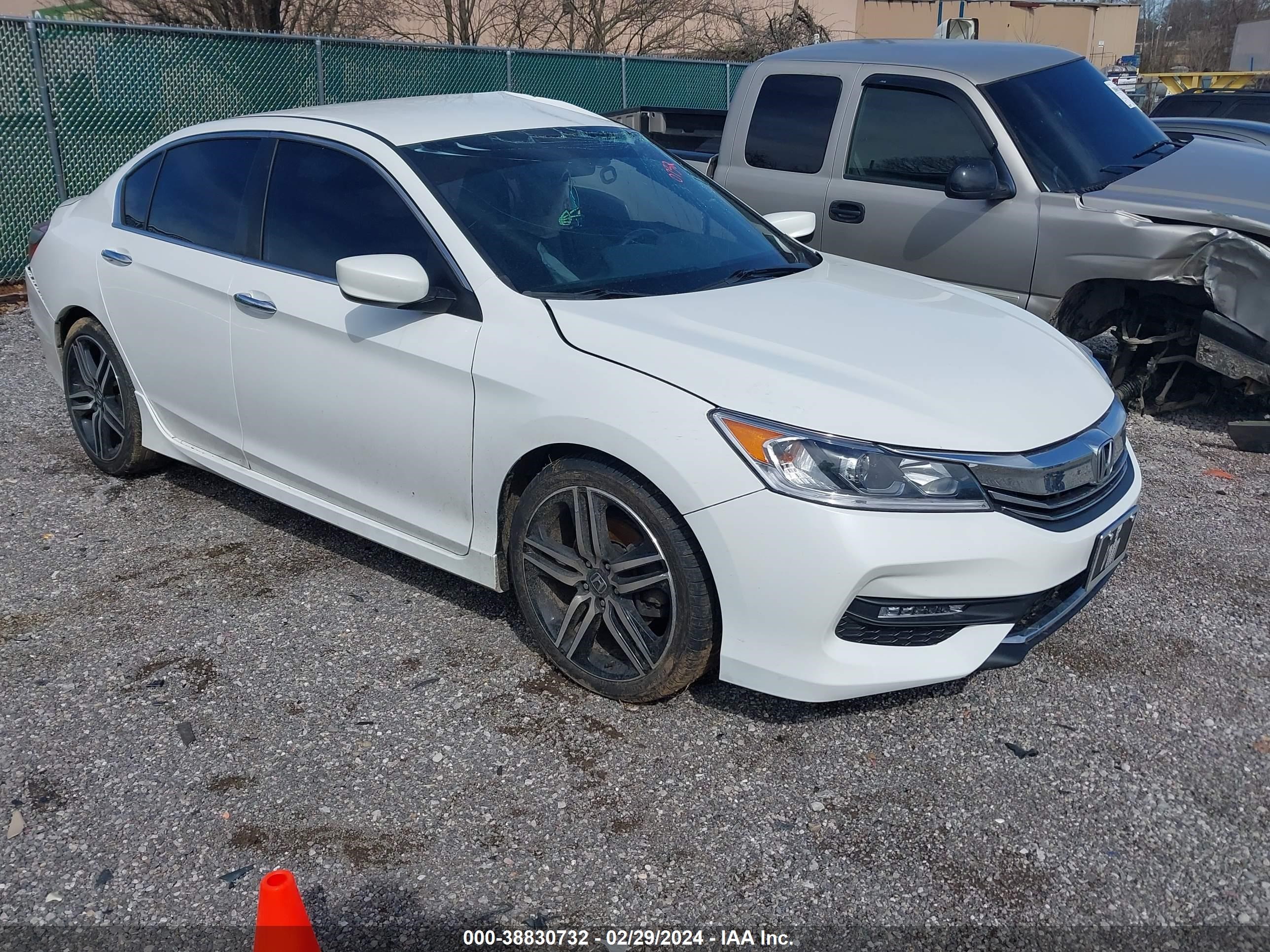 HONDA ACCORD 2016 1hgcr2f56ga164540