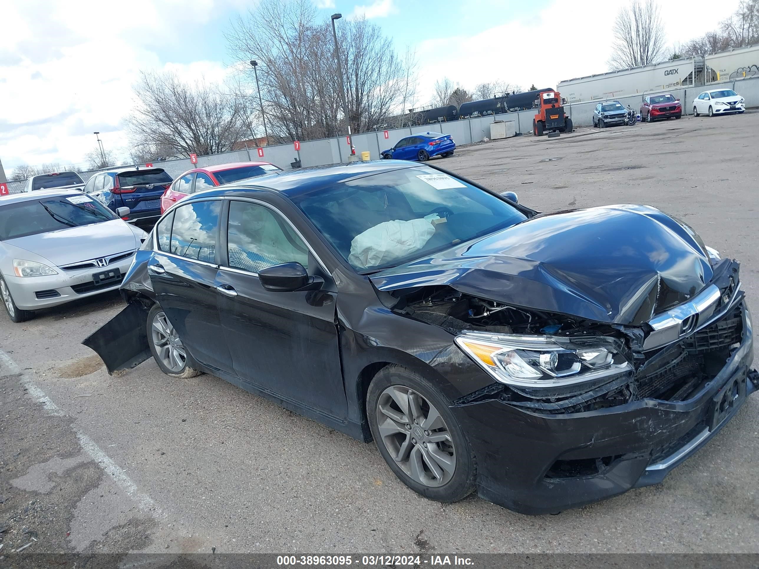 HONDA ACCORD 2016 1hgcr2f56ga194847