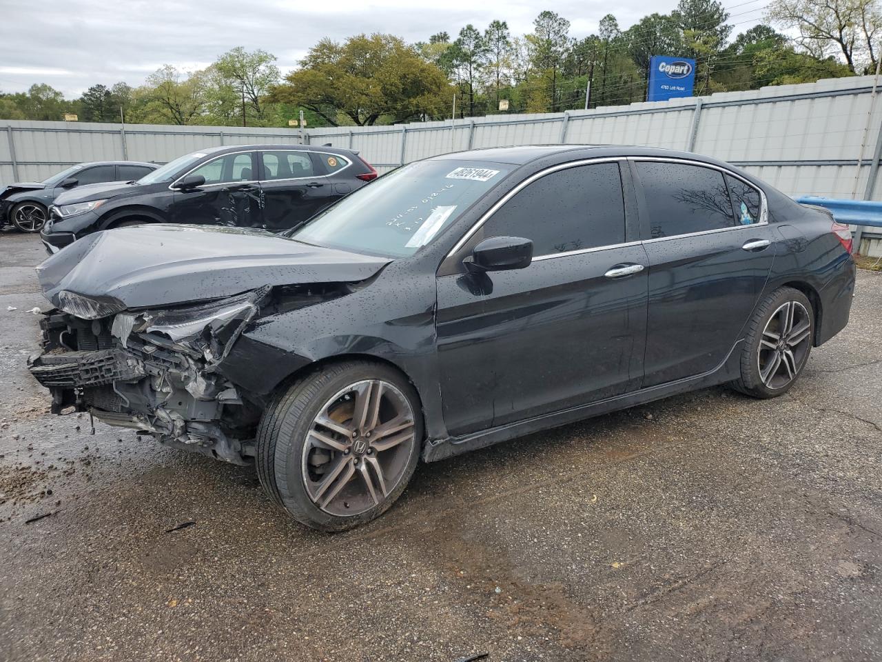 HONDA ACCORD 2017 1hgcr2f56ha275896