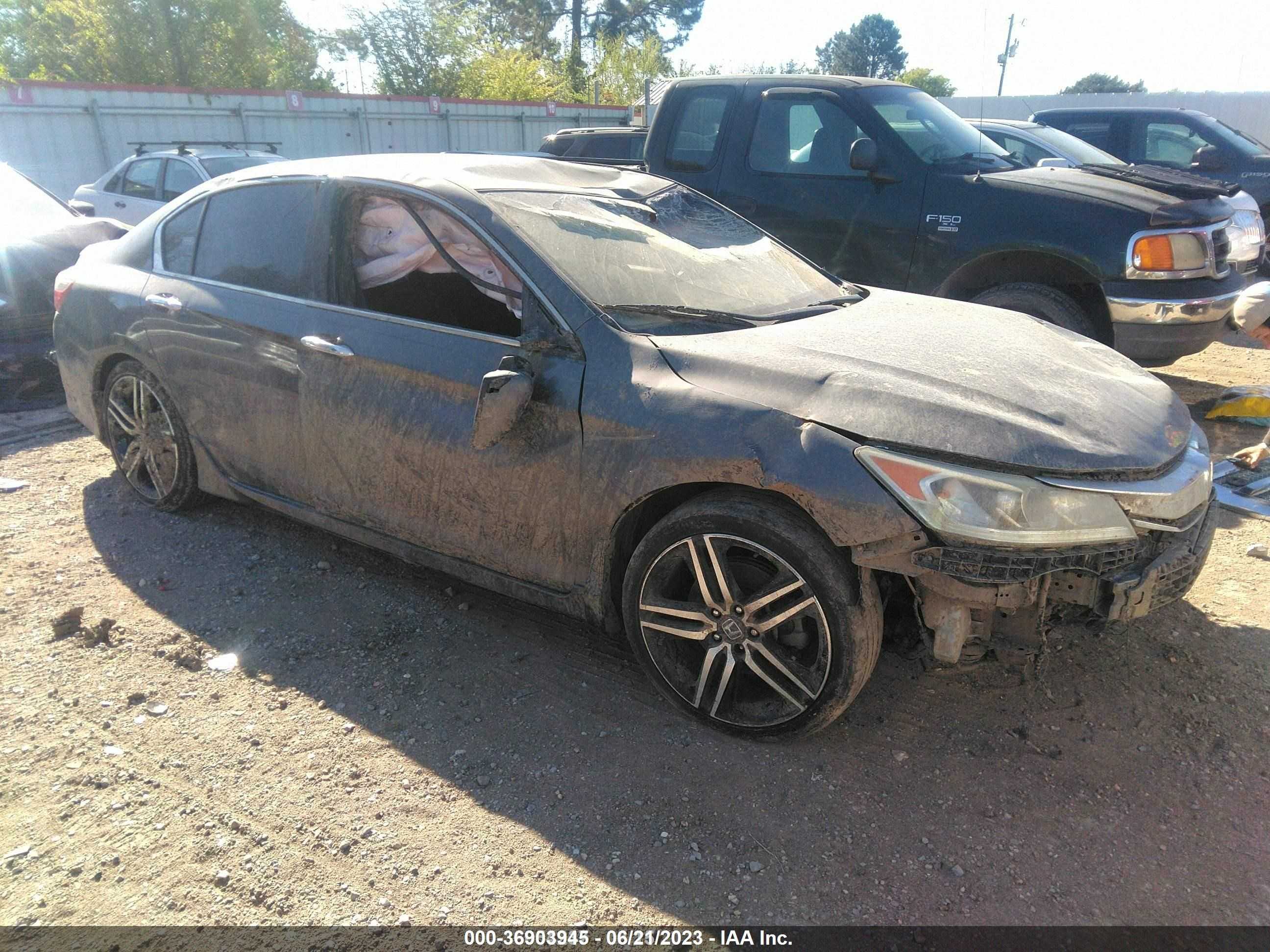 HONDA ACCORD 2016 1hgcr2f57ga118425