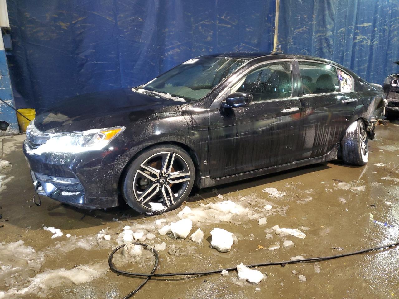 HONDA ACCORD 2016 1hgcr2f57ga163414