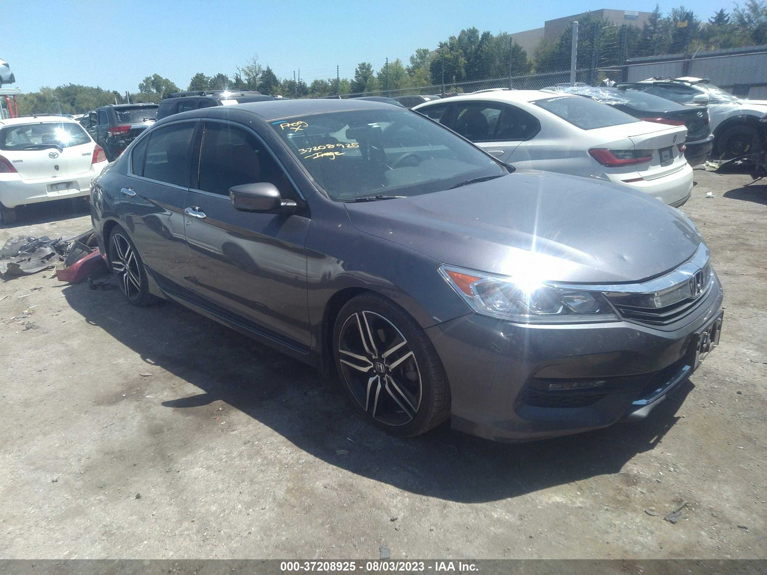 HONDA ACCORD 2016 1hgcr2f57ga185042