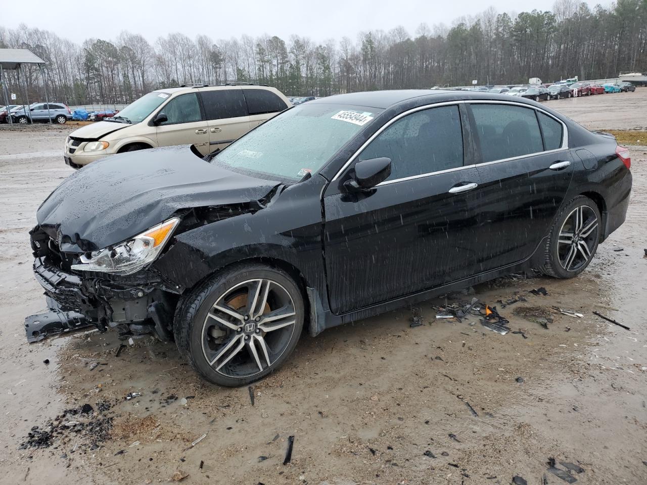 HONDA ACCORD 2017 1hgcr2f57ha209325