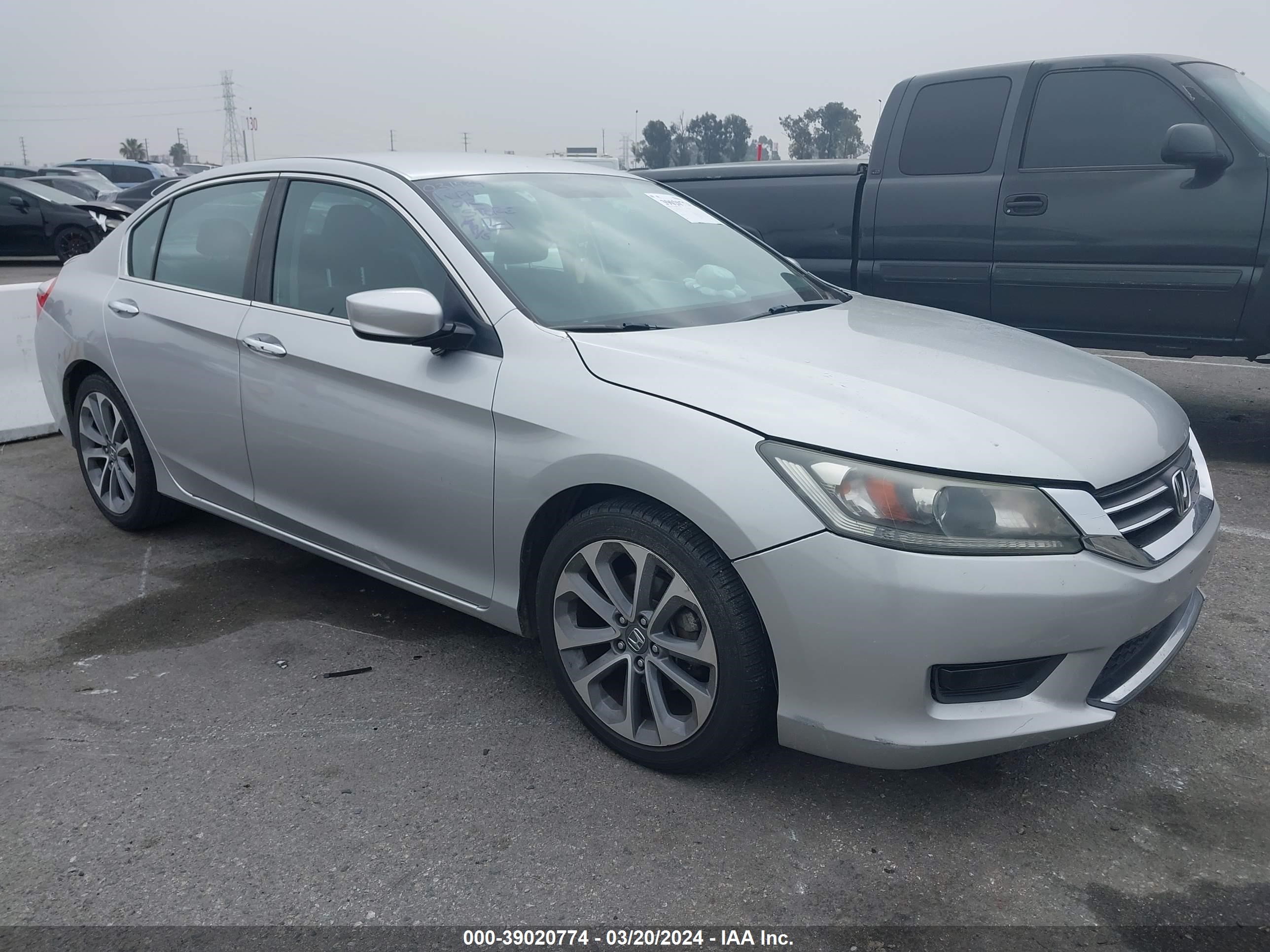 HONDA ACCORD 2014 1hgcr2f58ea260473