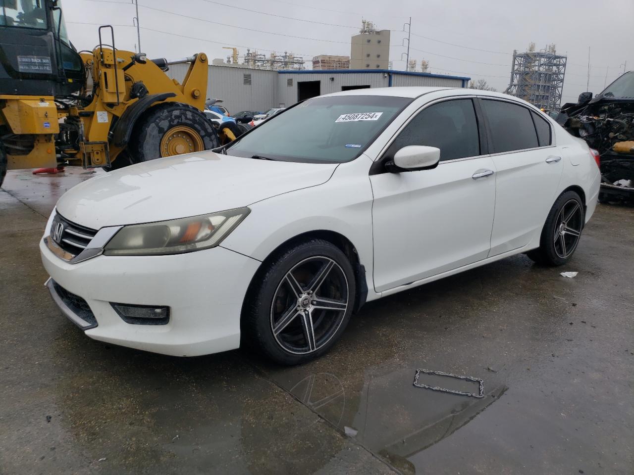 HONDA ACCORD 2015 1hgcr2f58fa131702