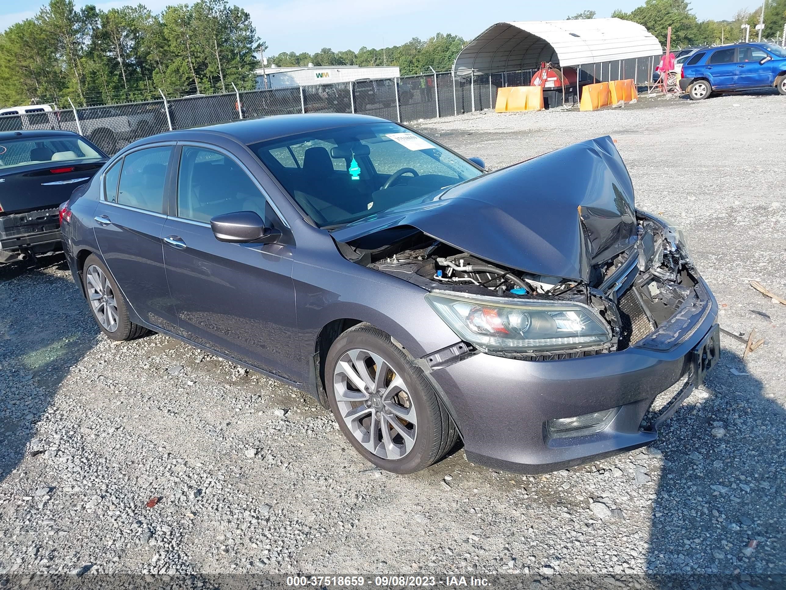 HONDA ACCORD 2015 1hgcr2f58fa257526