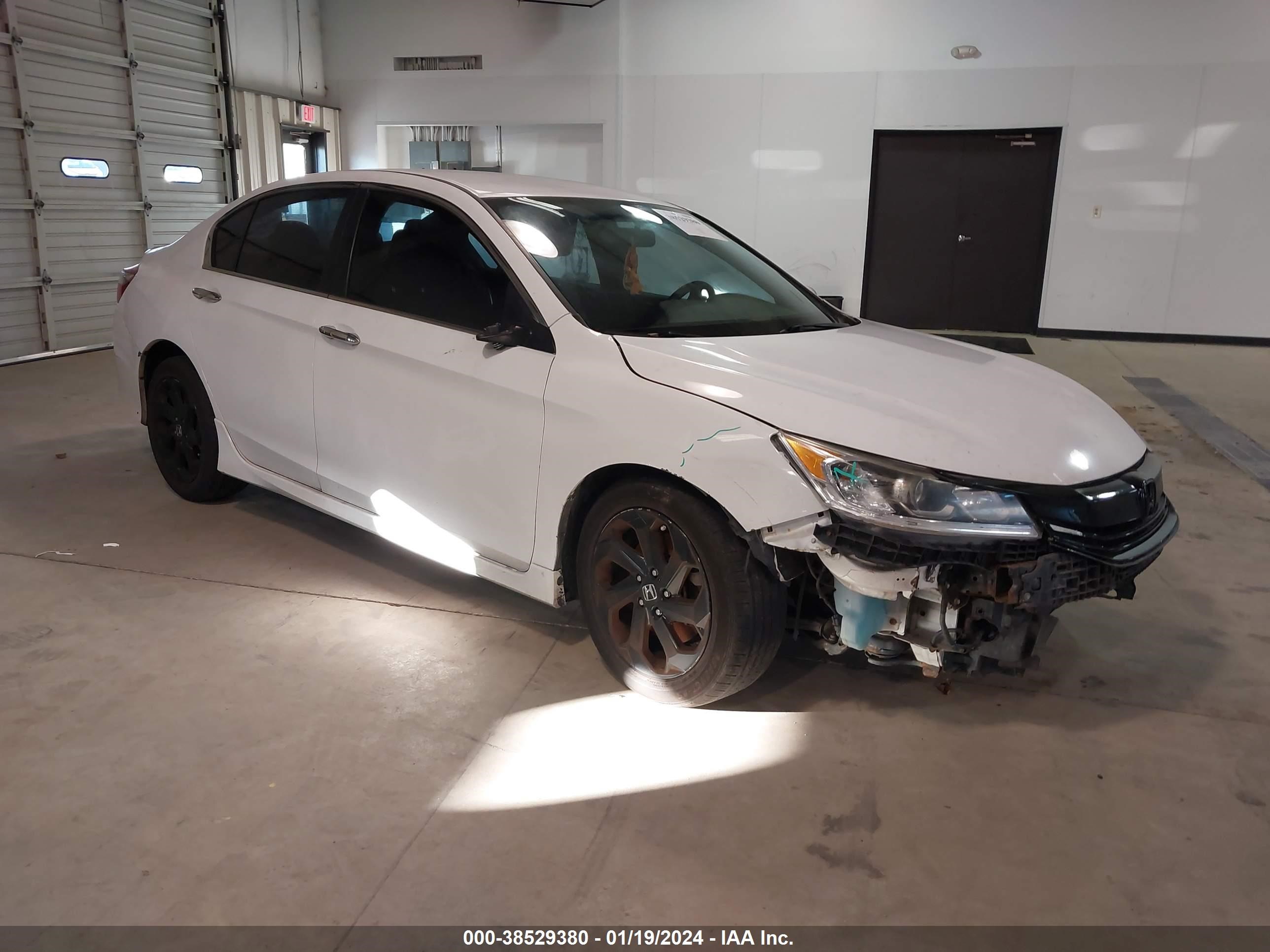 HONDA ACCORD 2016 1hgcr2f58ga057067