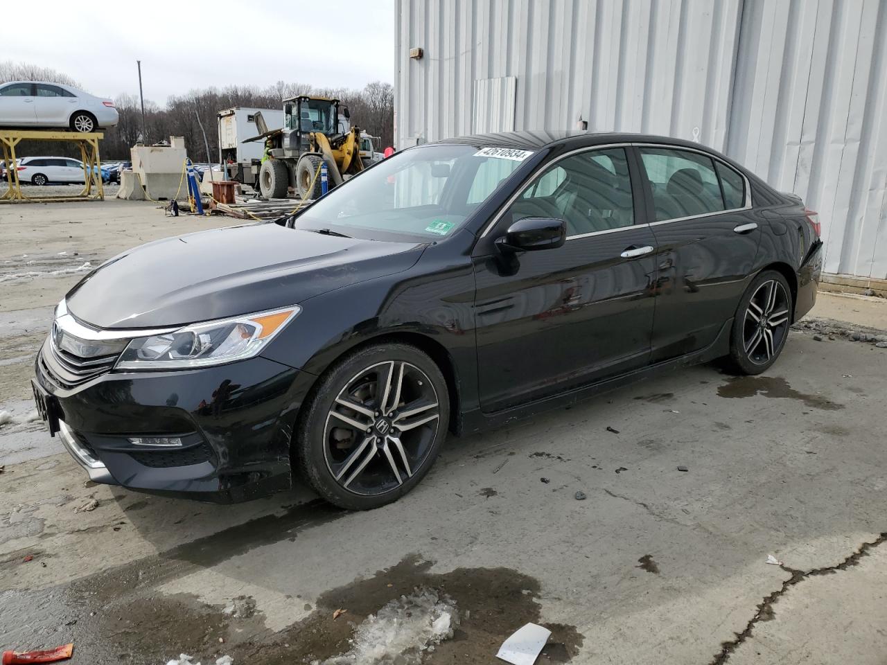 HONDA ACCORD 2016 1hgcr2f58ga162210