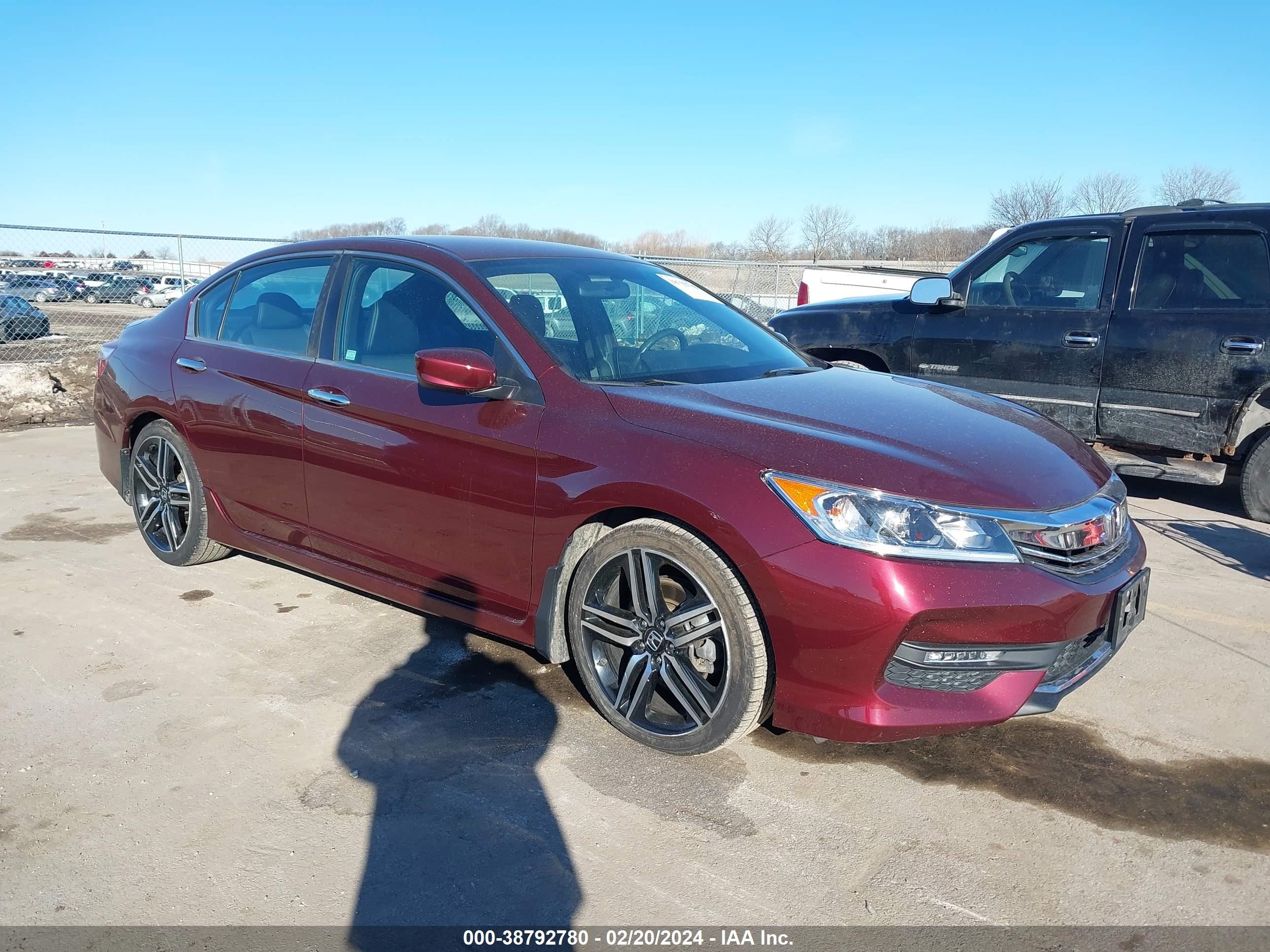 HONDA ACCORD 2016 1hgcr2f58ga179783