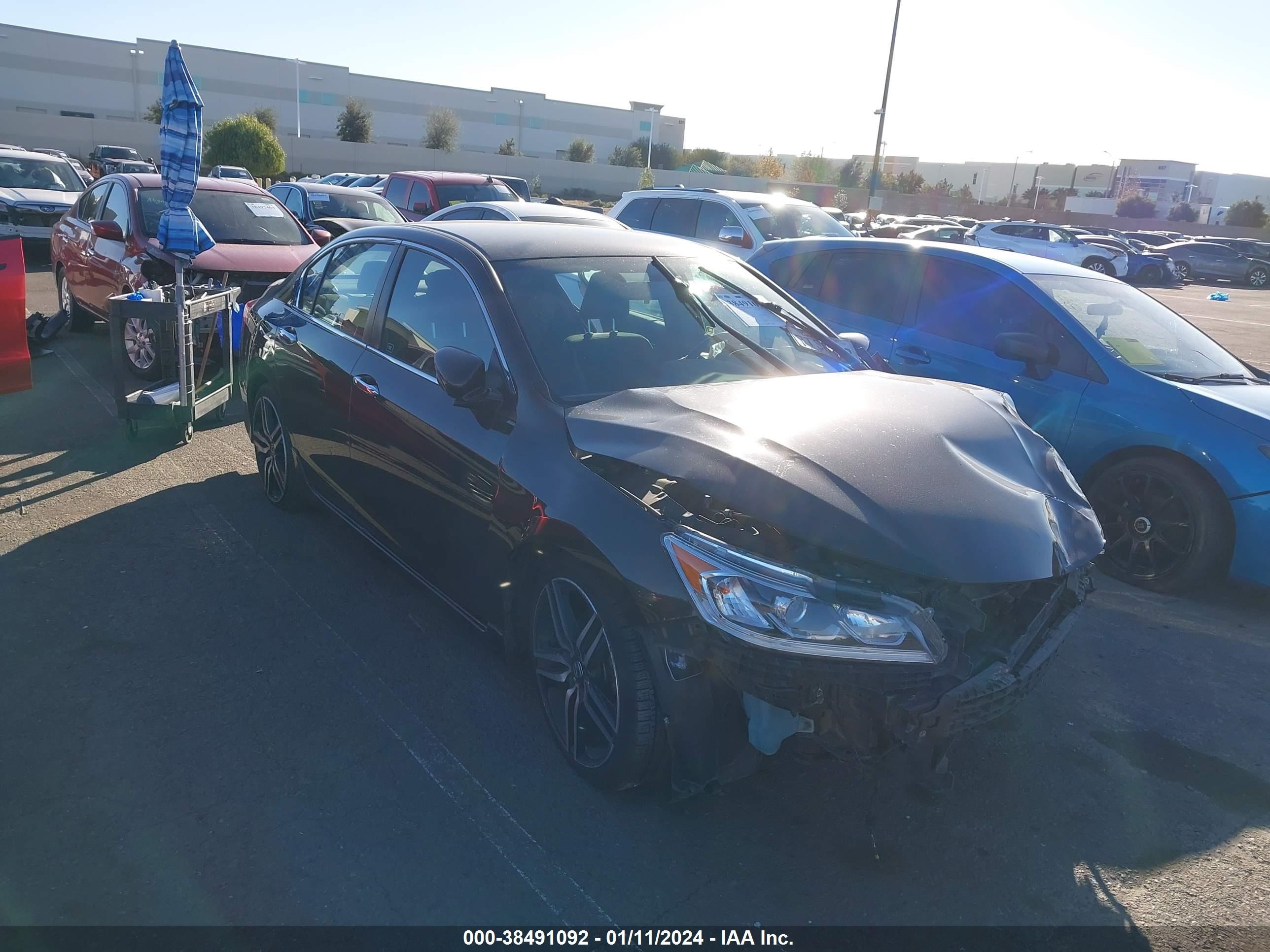 HONDA ACCORD 2016 1hgcr2f58ga194882