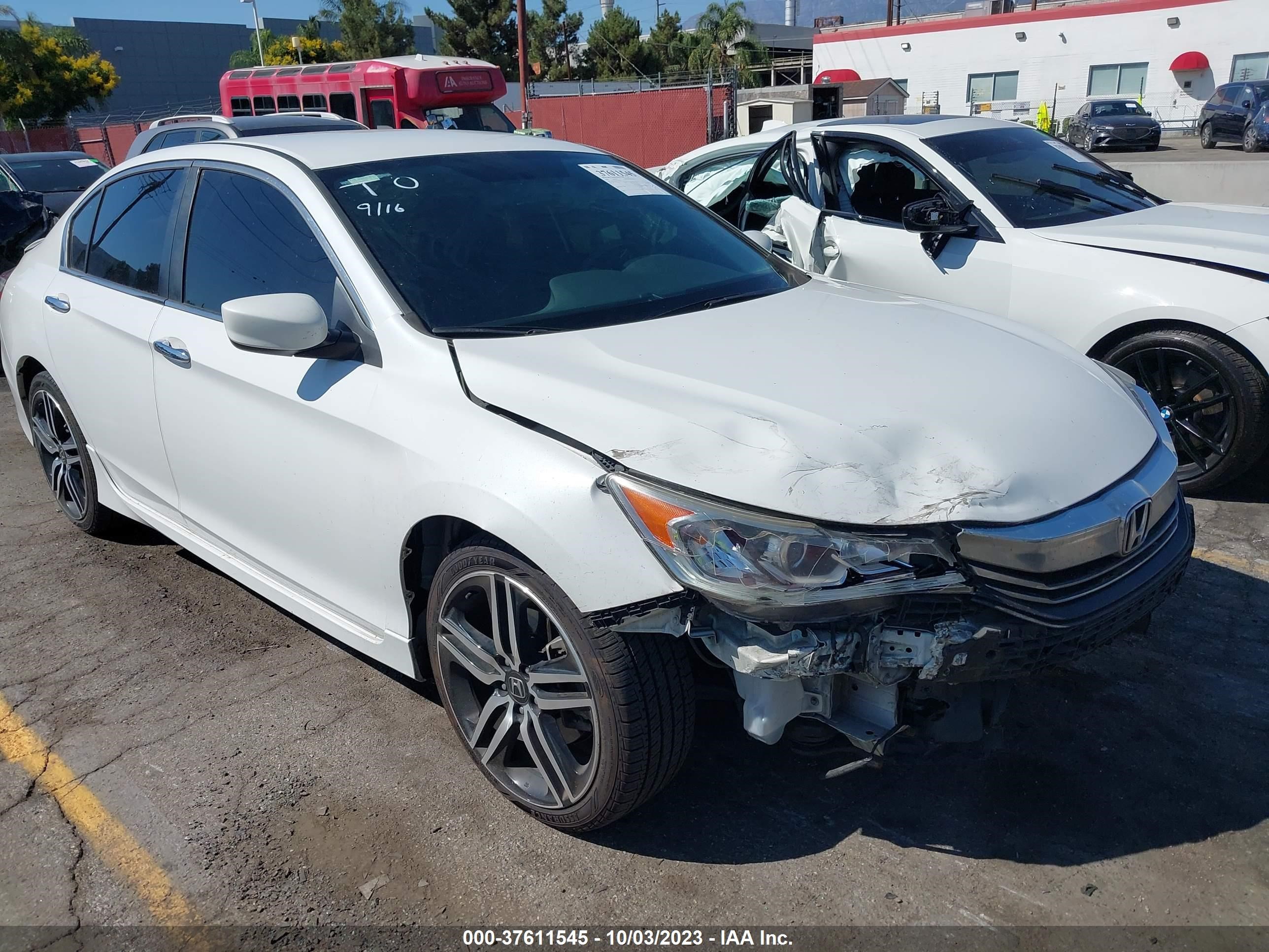 HONDA ACCORD 2016 1hgcr2f58ga213401