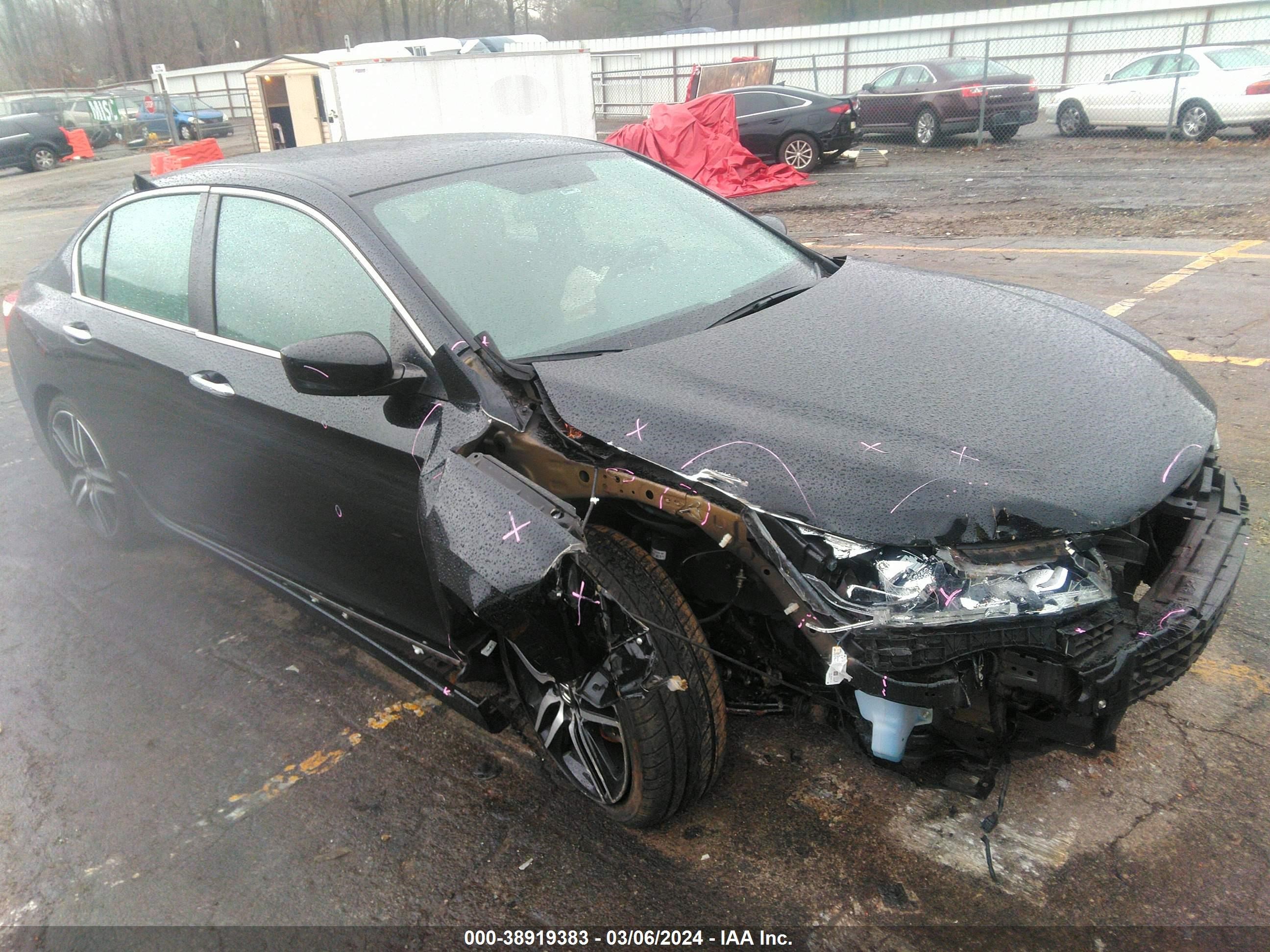 HONDA ACCORD 2017 1hgcr2f58ha296894