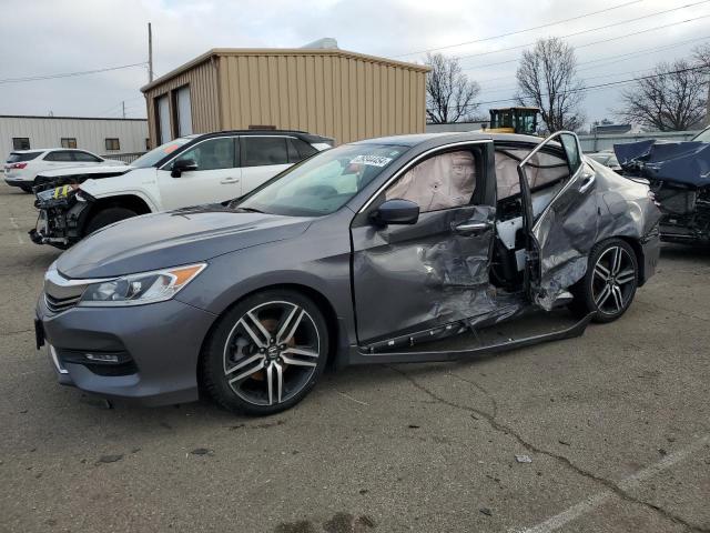 HONDA ACCORD 2017 1hgcr2f59ha112546