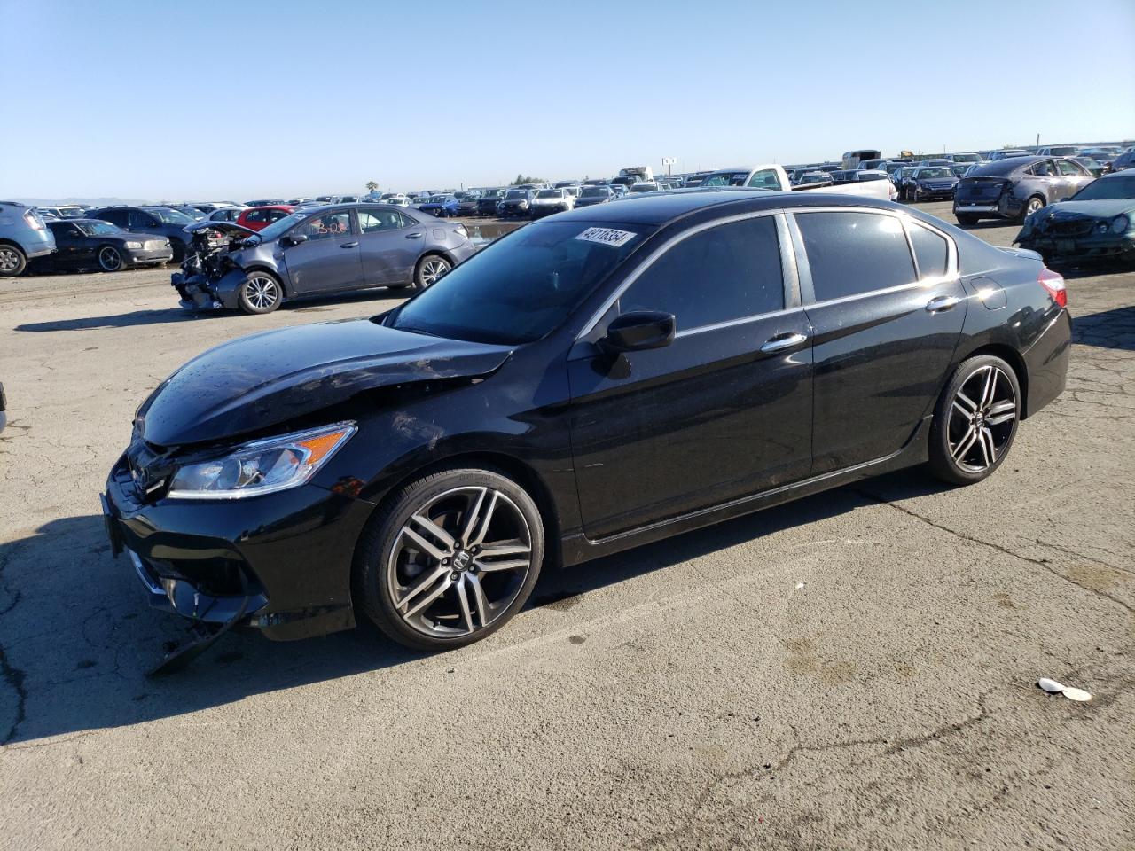 HONDA ACCORD 2016 1hgcr2f61ga136704