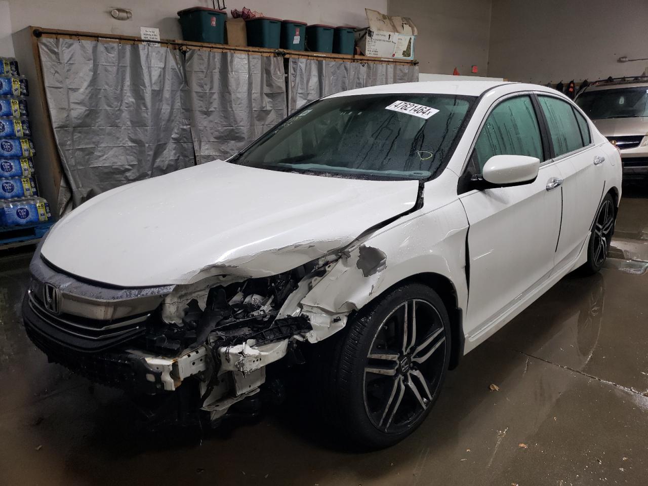 HONDA ACCORD 2017 1hgcr2f64ha011519