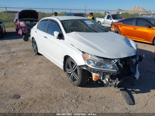 HONDA ACCORD 2017 1hgcr2f67ha108892