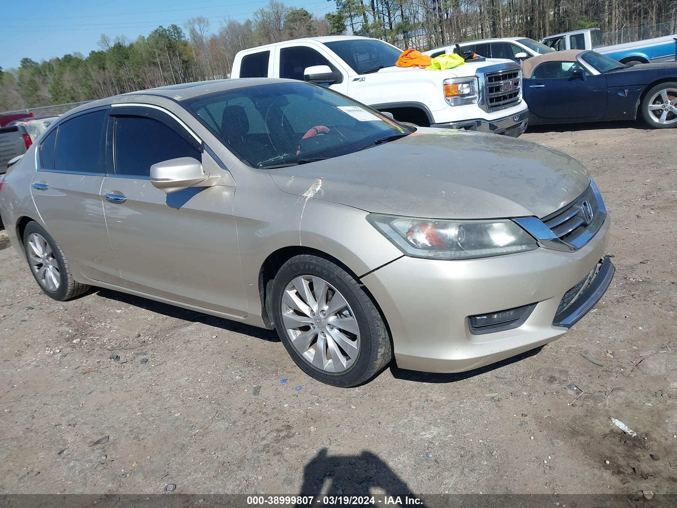 HONDA ACCORD 2015 1hgcr2f70fa098597