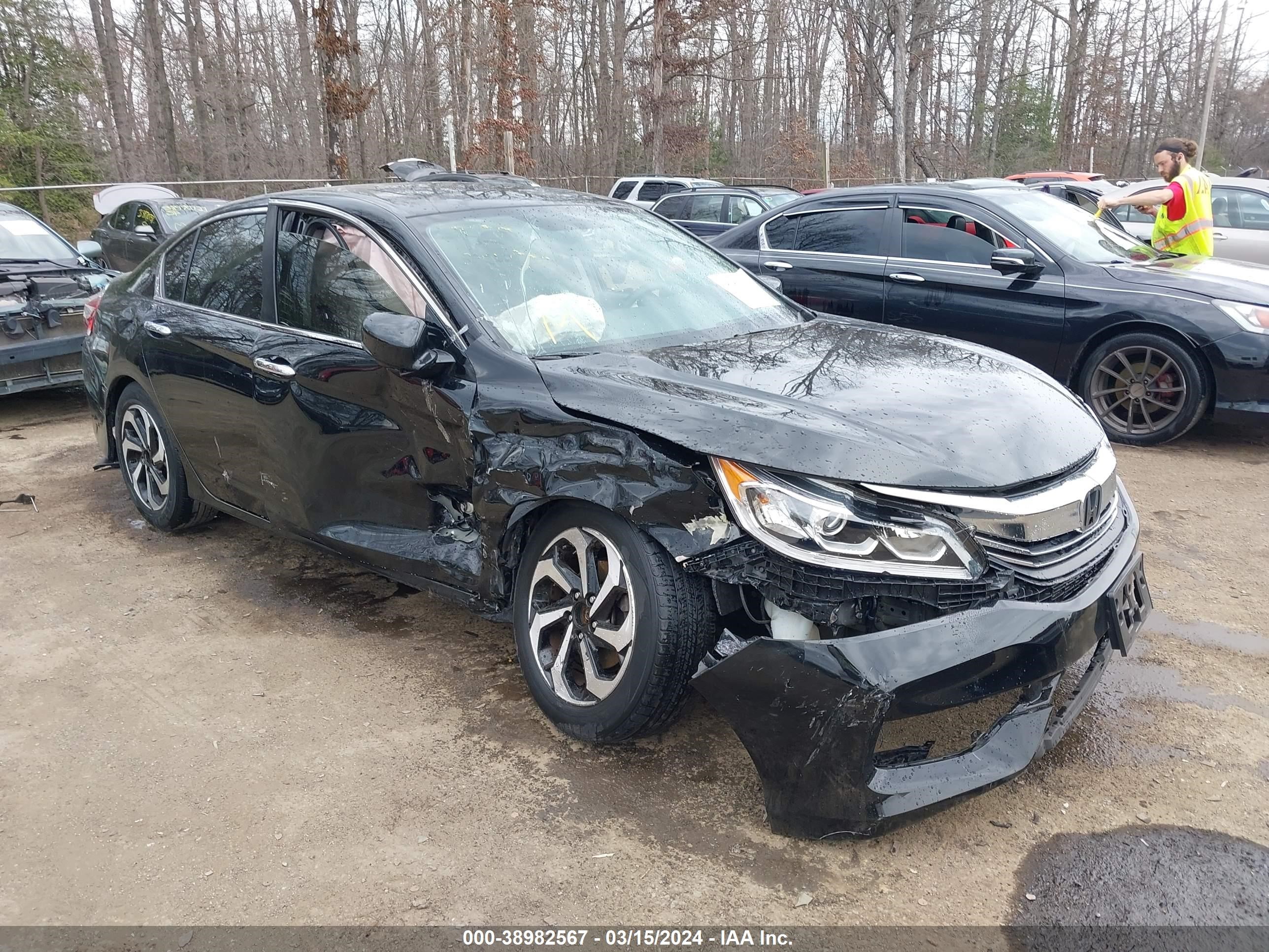 HONDA ACCORD 2016 1hgcr2f70ga048655