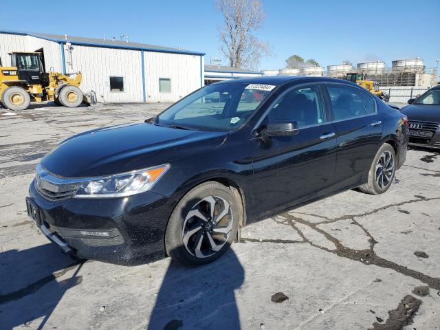 HONDA ACCORD 2017 1hgcr2f70ha006472