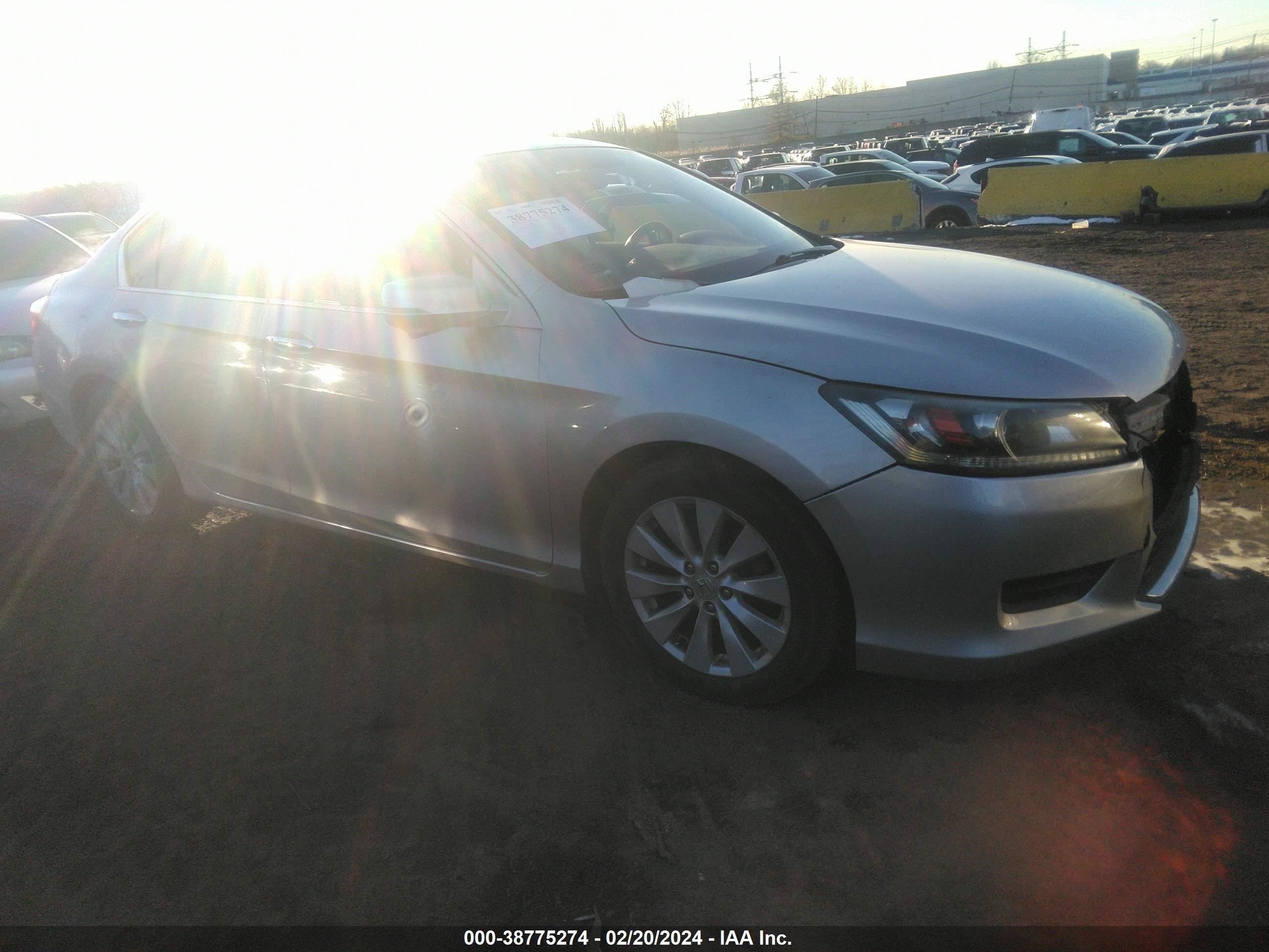 HONDA ACCORD 2015 1hgcr2f72fa008771