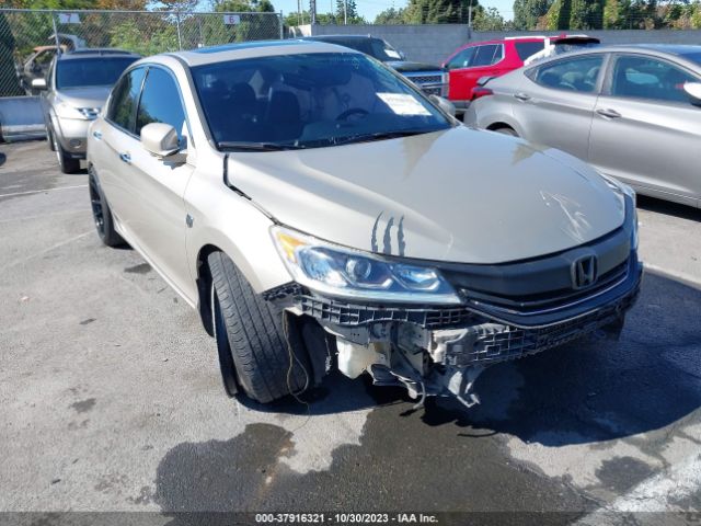 HONDA ACCORD 2017 1hgcr2f72ha084123