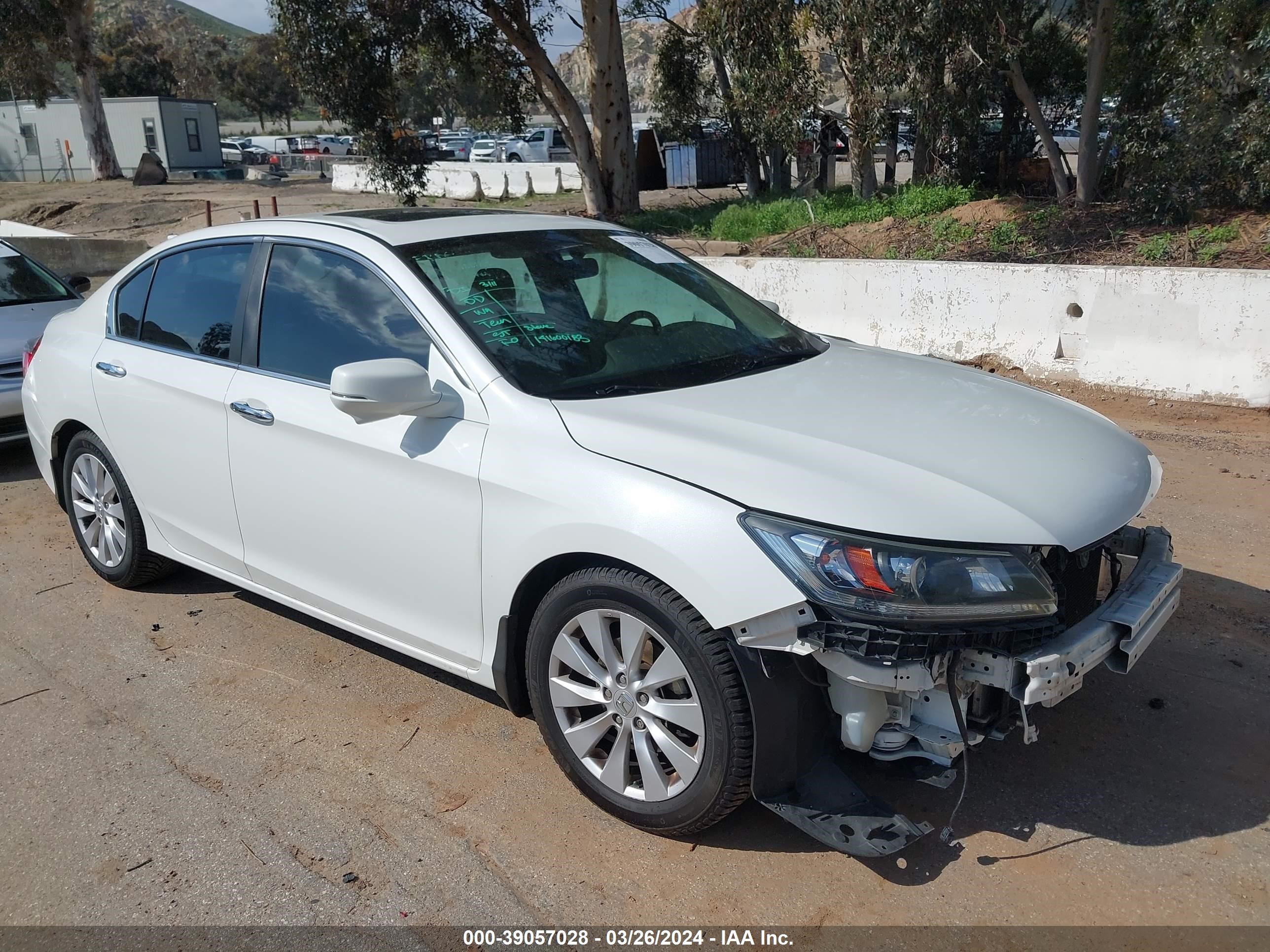 HONDA ACCORD 2015 1hgcr2f73fa013851