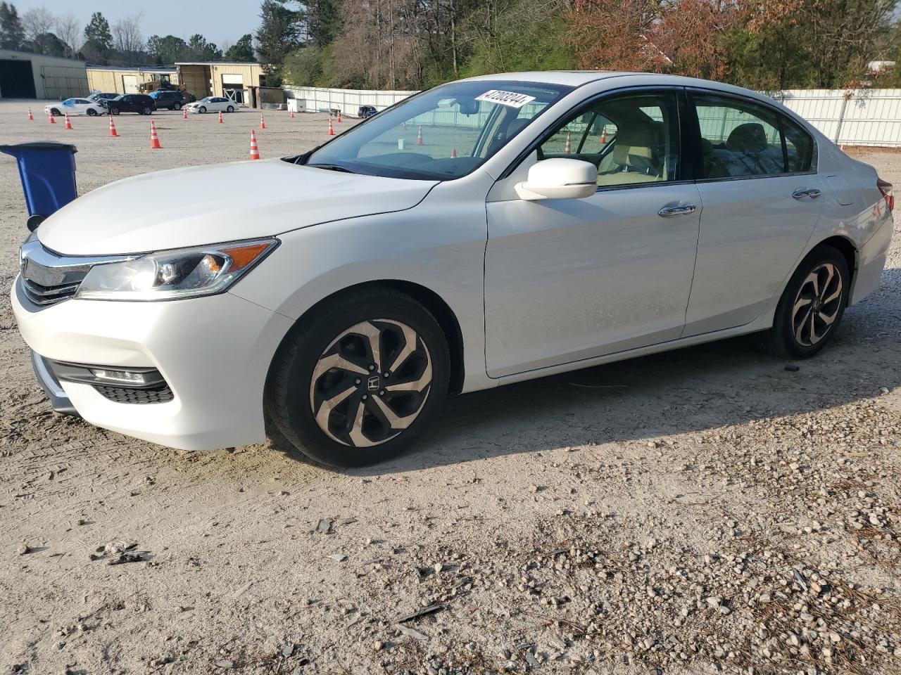 HONDA ACCORD 2016 1hgcr2f73ga034118