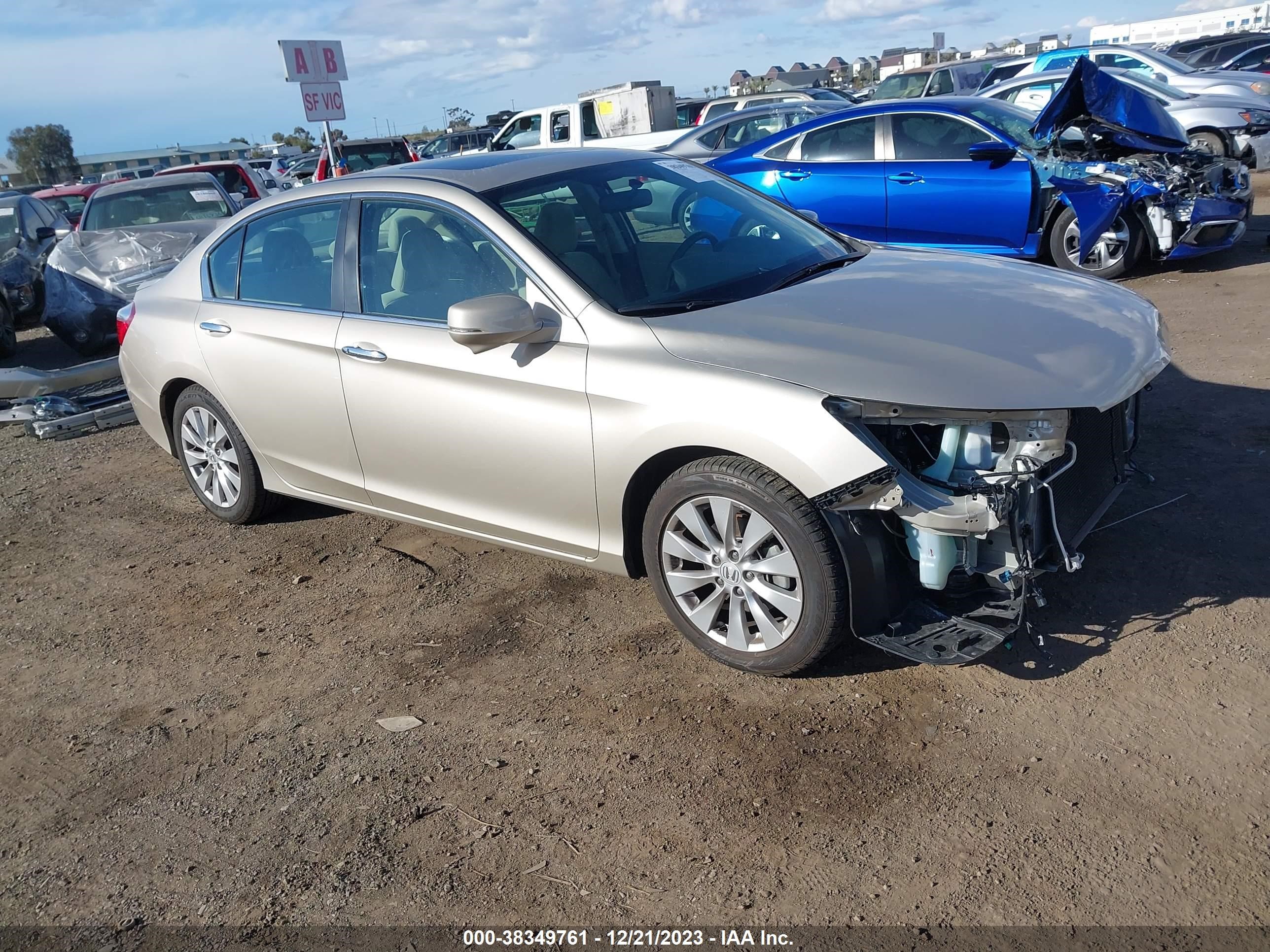 HONDA ACCORD 2015 1hgcr2f74fa242975