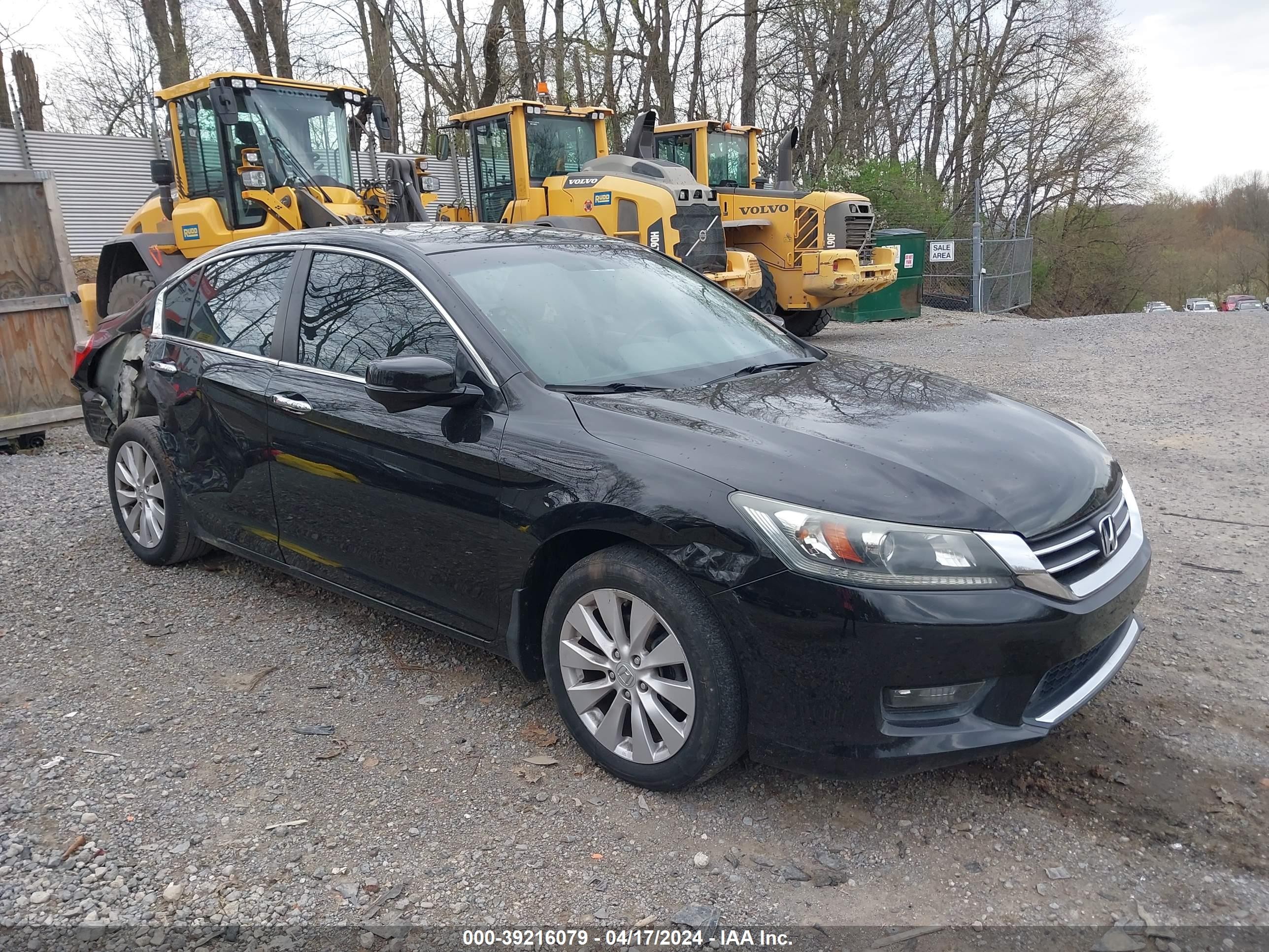 HONDA ACCORD 2014 1hgcr2f76ea133190