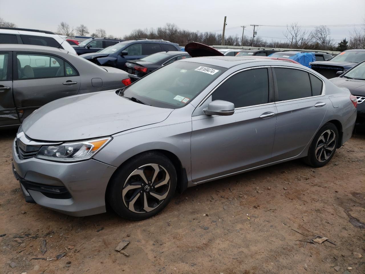 HONDA ACCORD 2017 1hgcr2f76ha104342