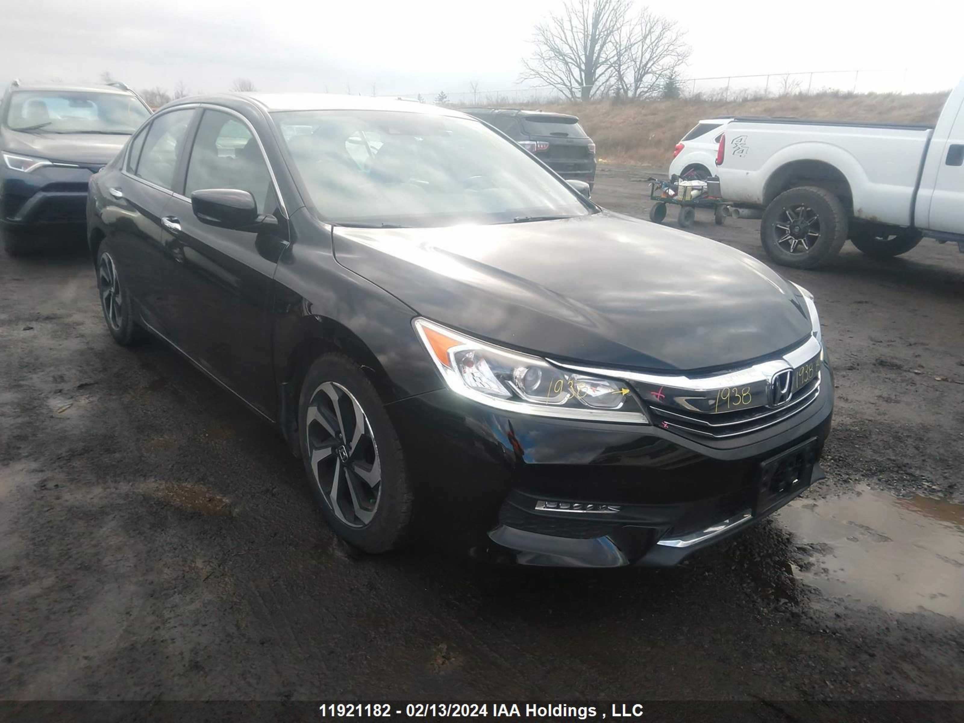 HONDA ACCORD 2017 1hgcr2f77ha801597