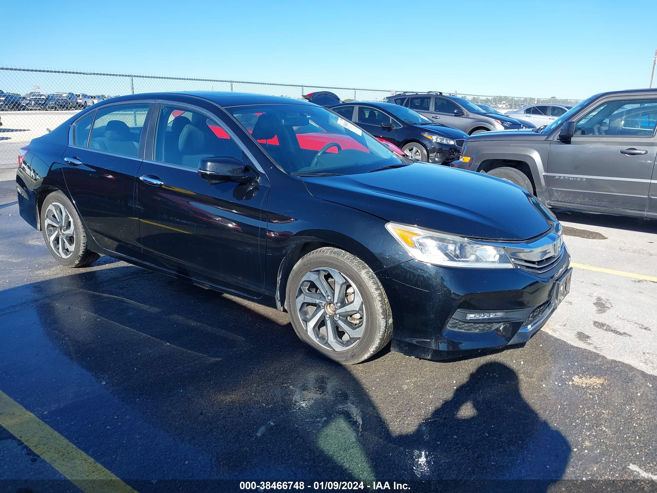 HONDA ACCORD 2016 1hgcr2f78ga240115