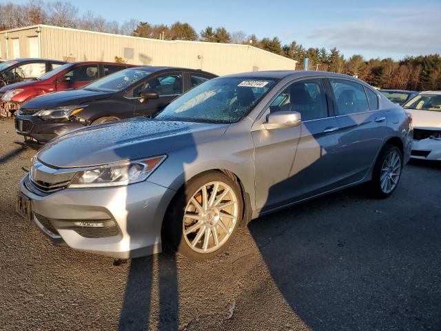 HONDA ACCORD 2017 1hgcr2f80ha165792