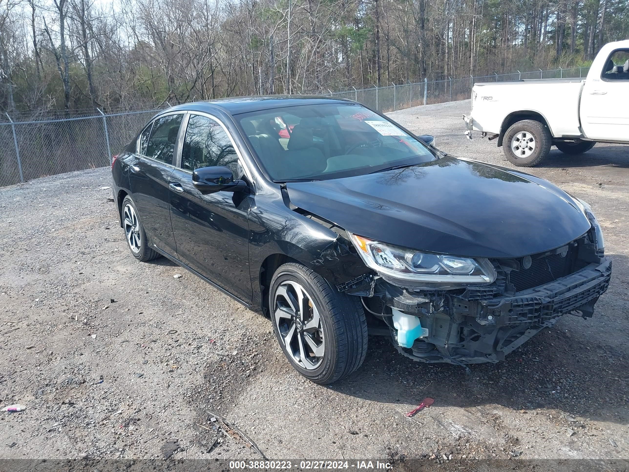 HONDA ACCORD 2016 1hgcr2f81ga002924