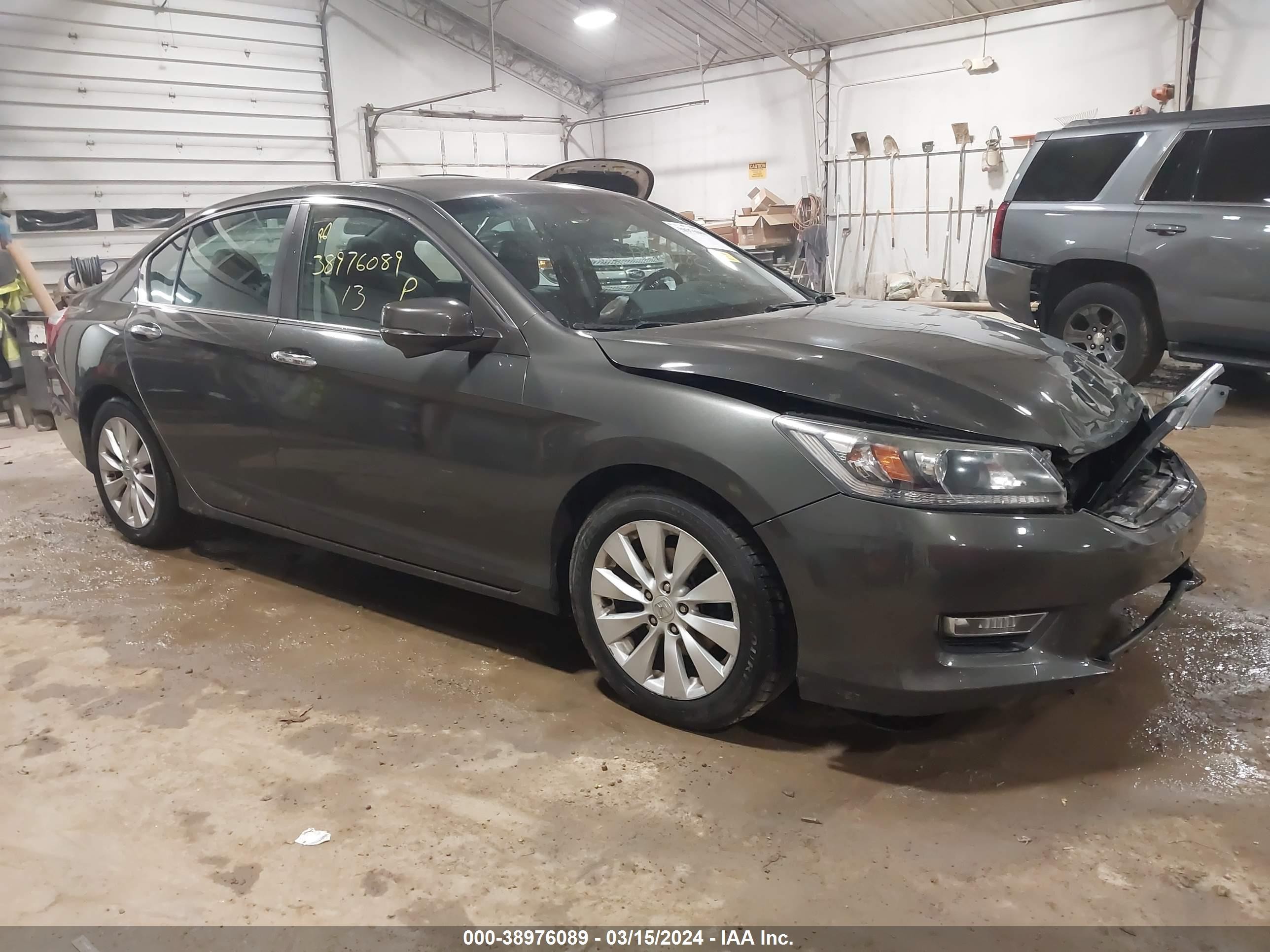 HONDA ACCORD 2013 1hgcr2f82da012180