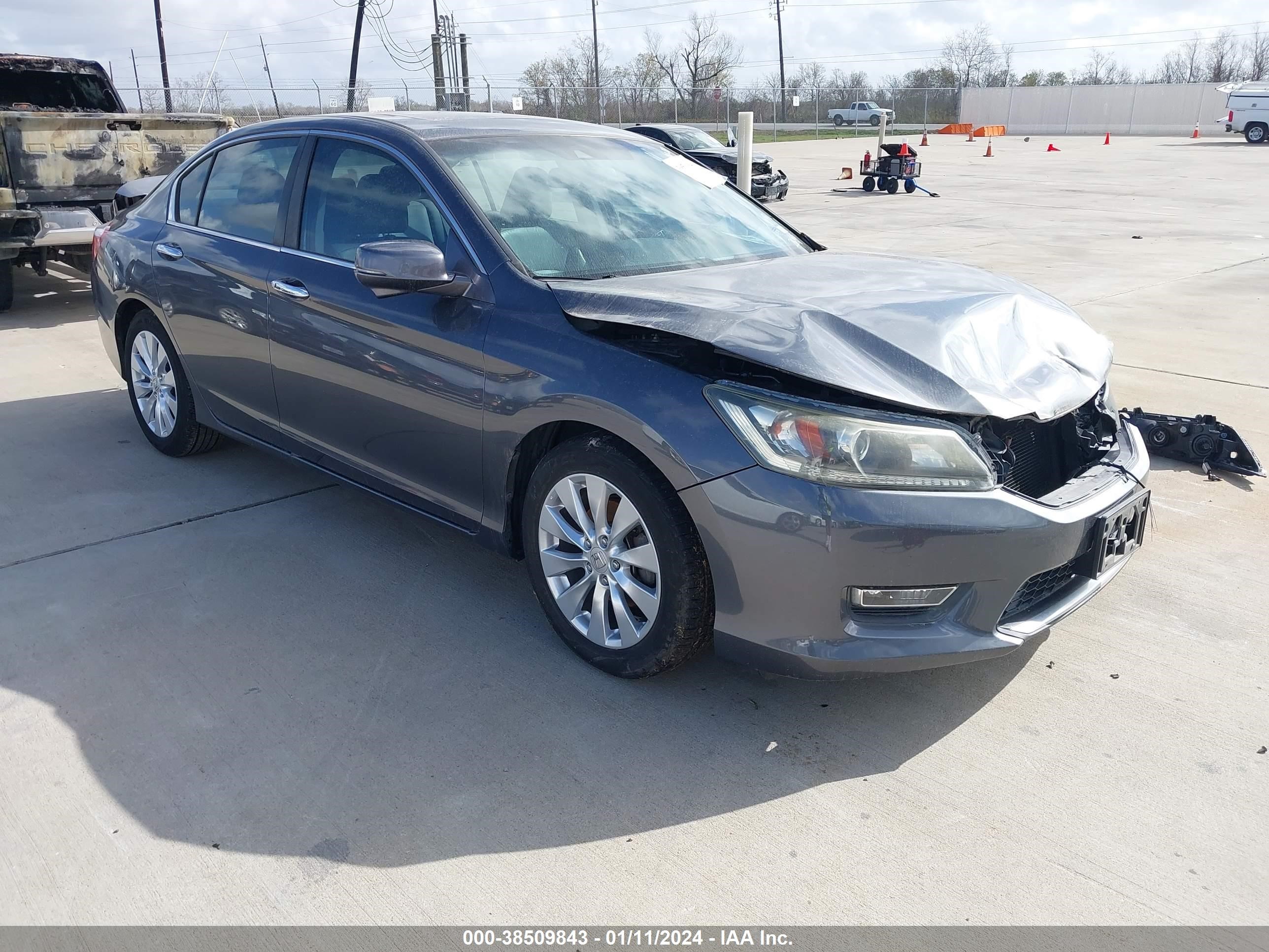 HONDA ACCORD 2013 1hgcr2f82da102641