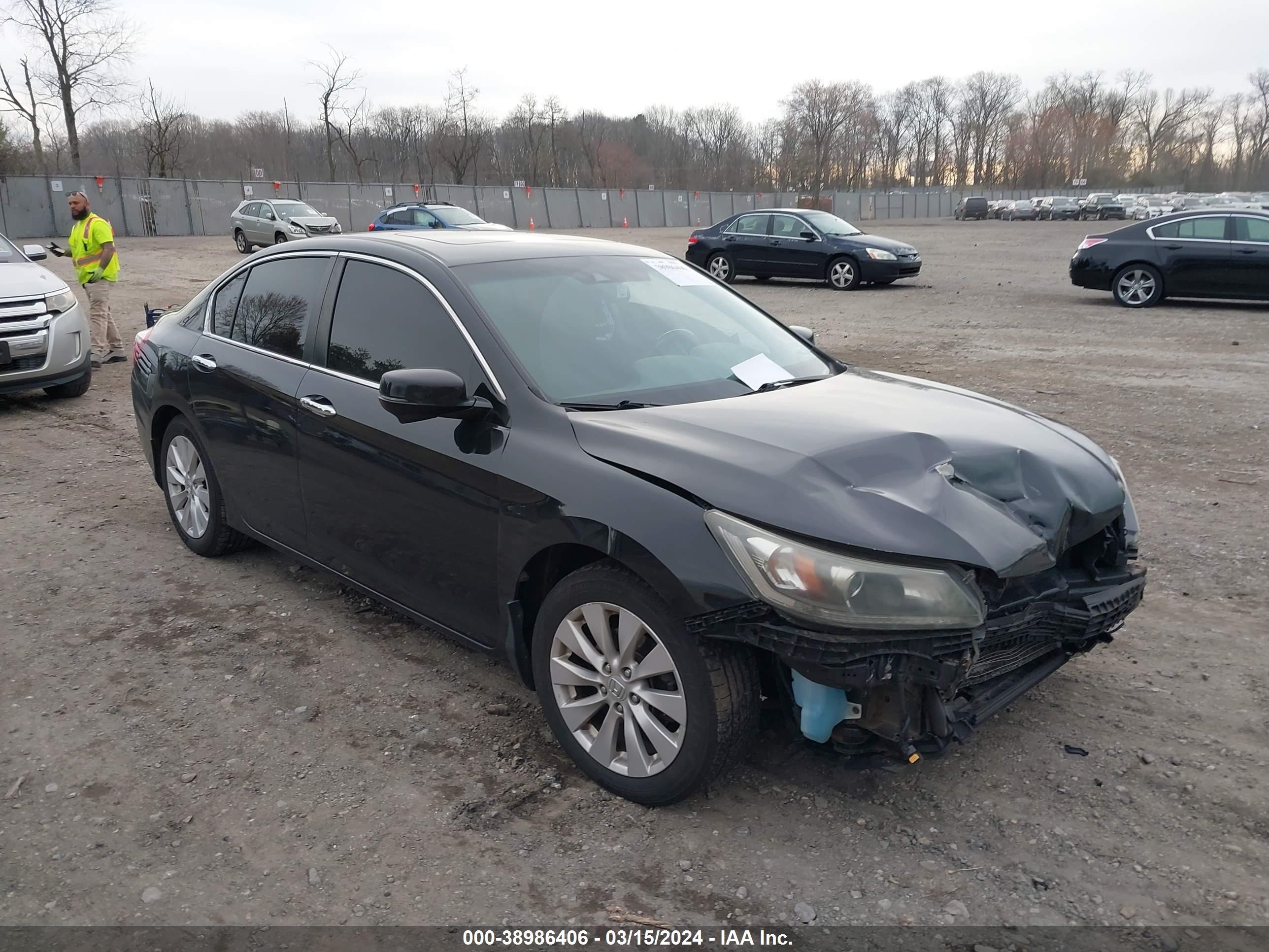 HONDA ACCORD 2014 1hgcr2f82ea103676