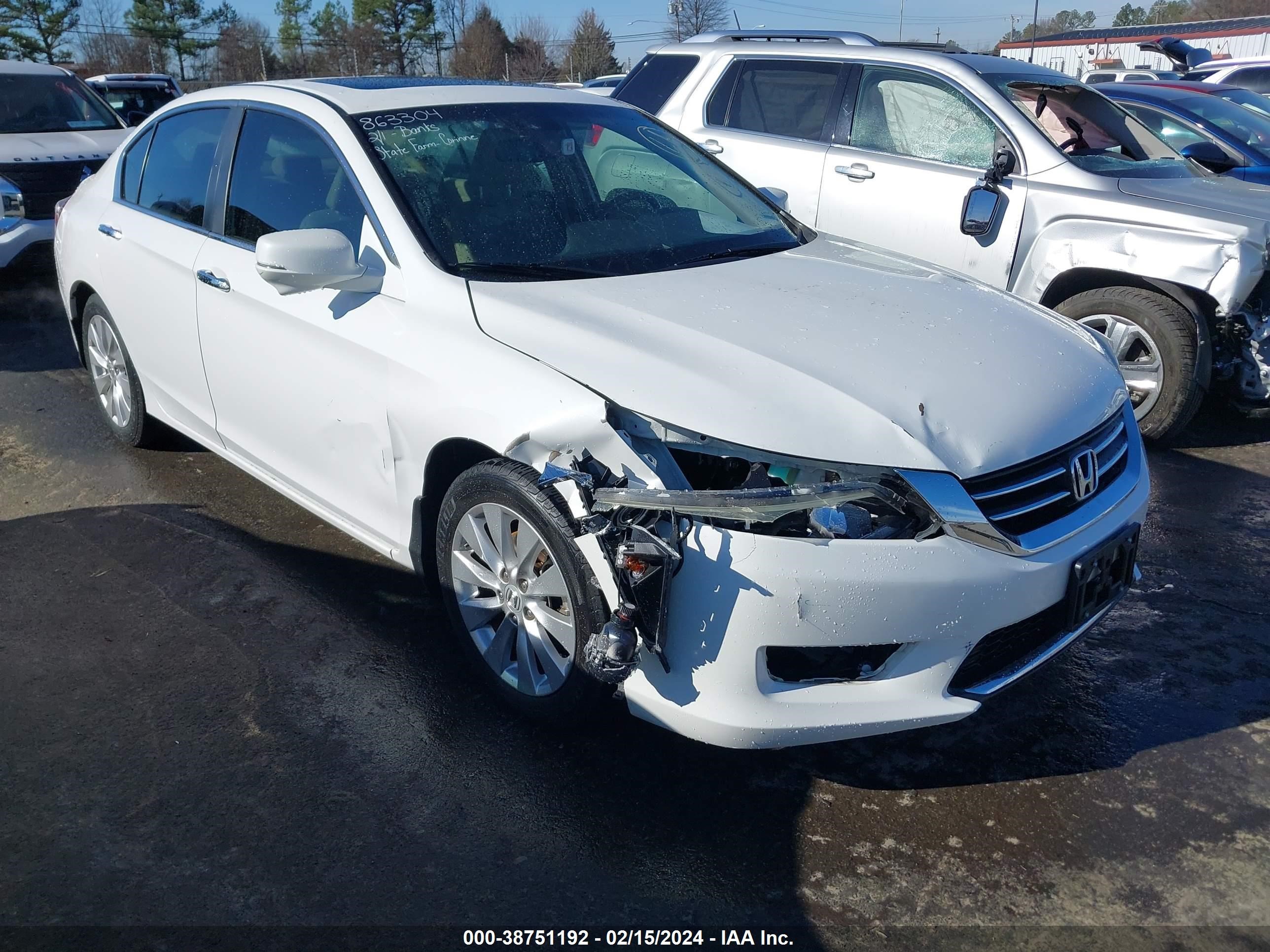 HONDA ACCORD 2015 1hgcr2f82fa256561