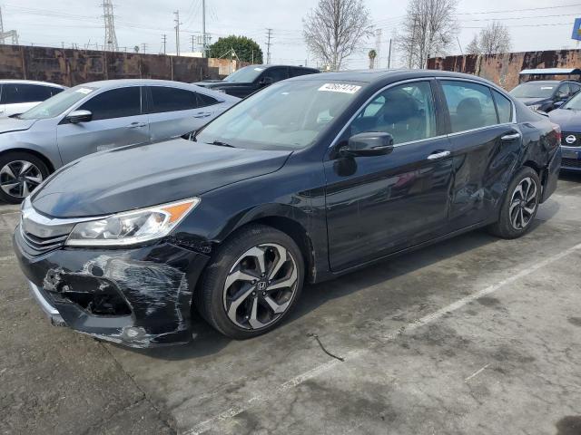 HONDA ACCORD 2017 1hgcr2f82ha162750