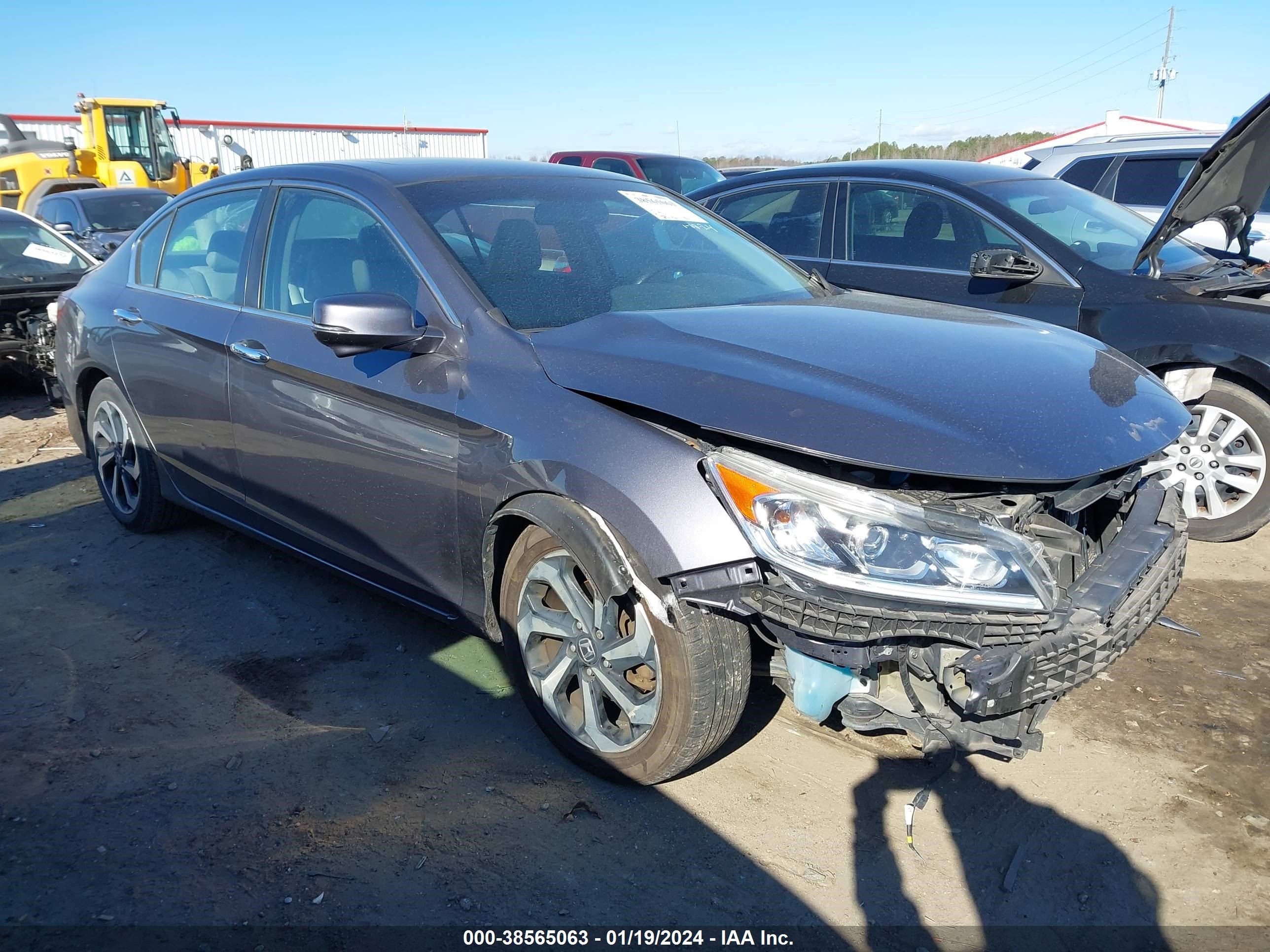 HONDA ACCORD 2017 1hgcr2f82ha187891