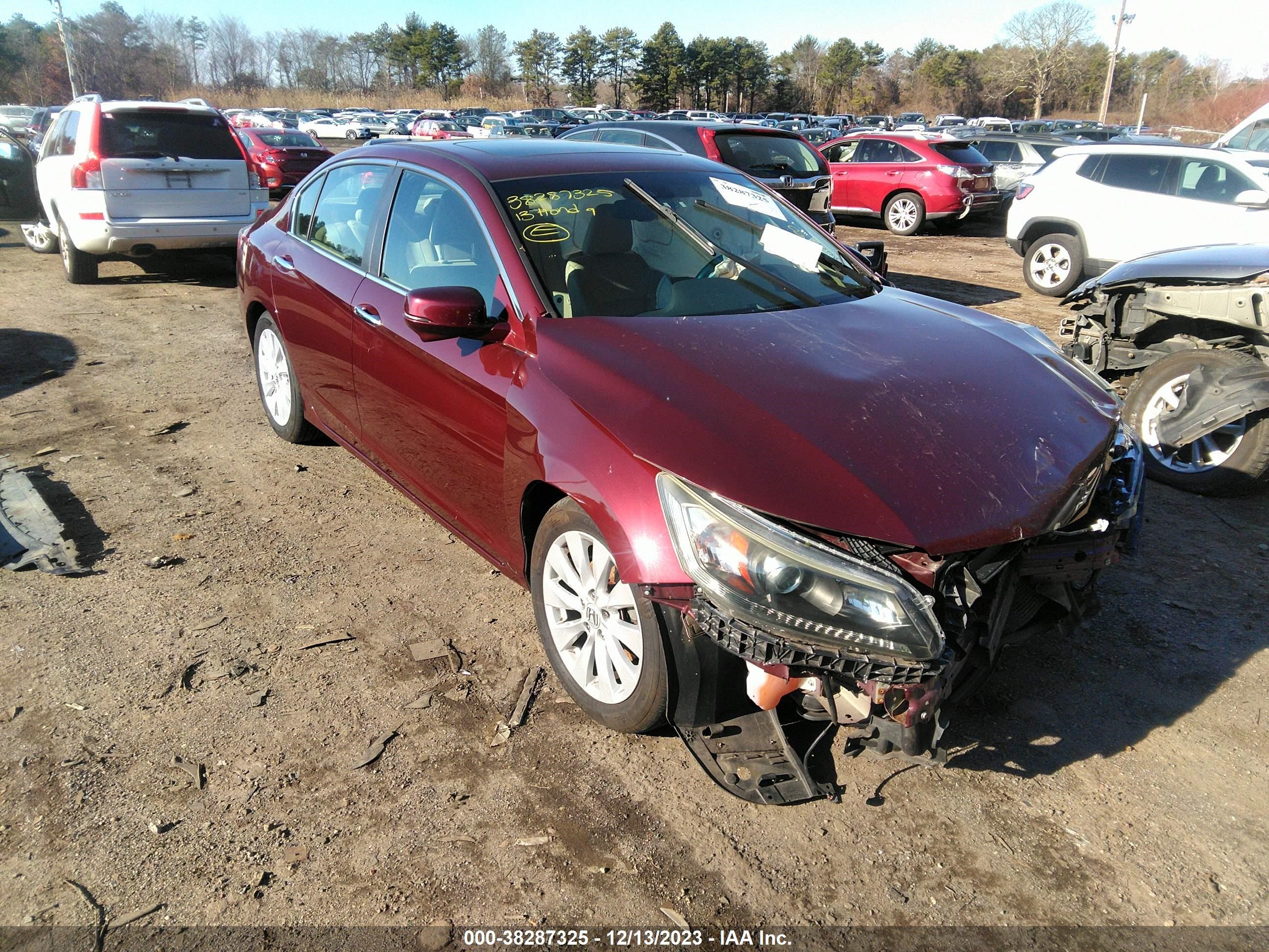 HONDA ACCORD 2013 1hgcr2f83da134210