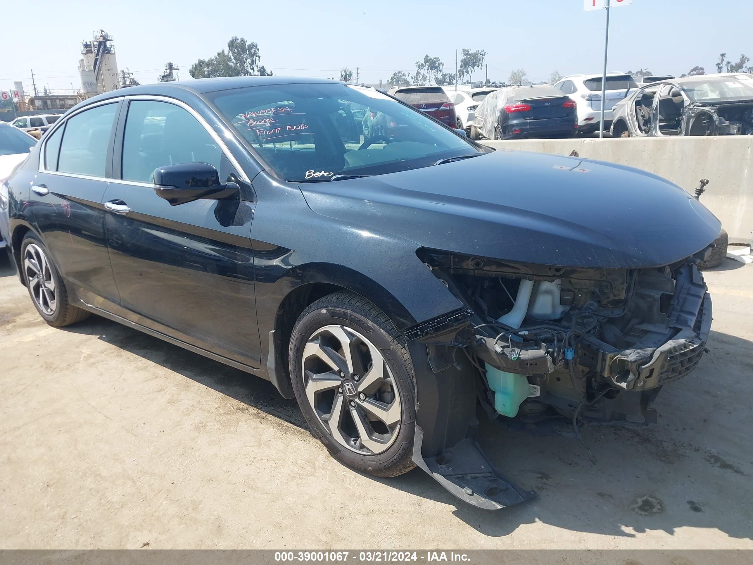 HONDA ACCORD 2016 1hgcr2f83ga082954