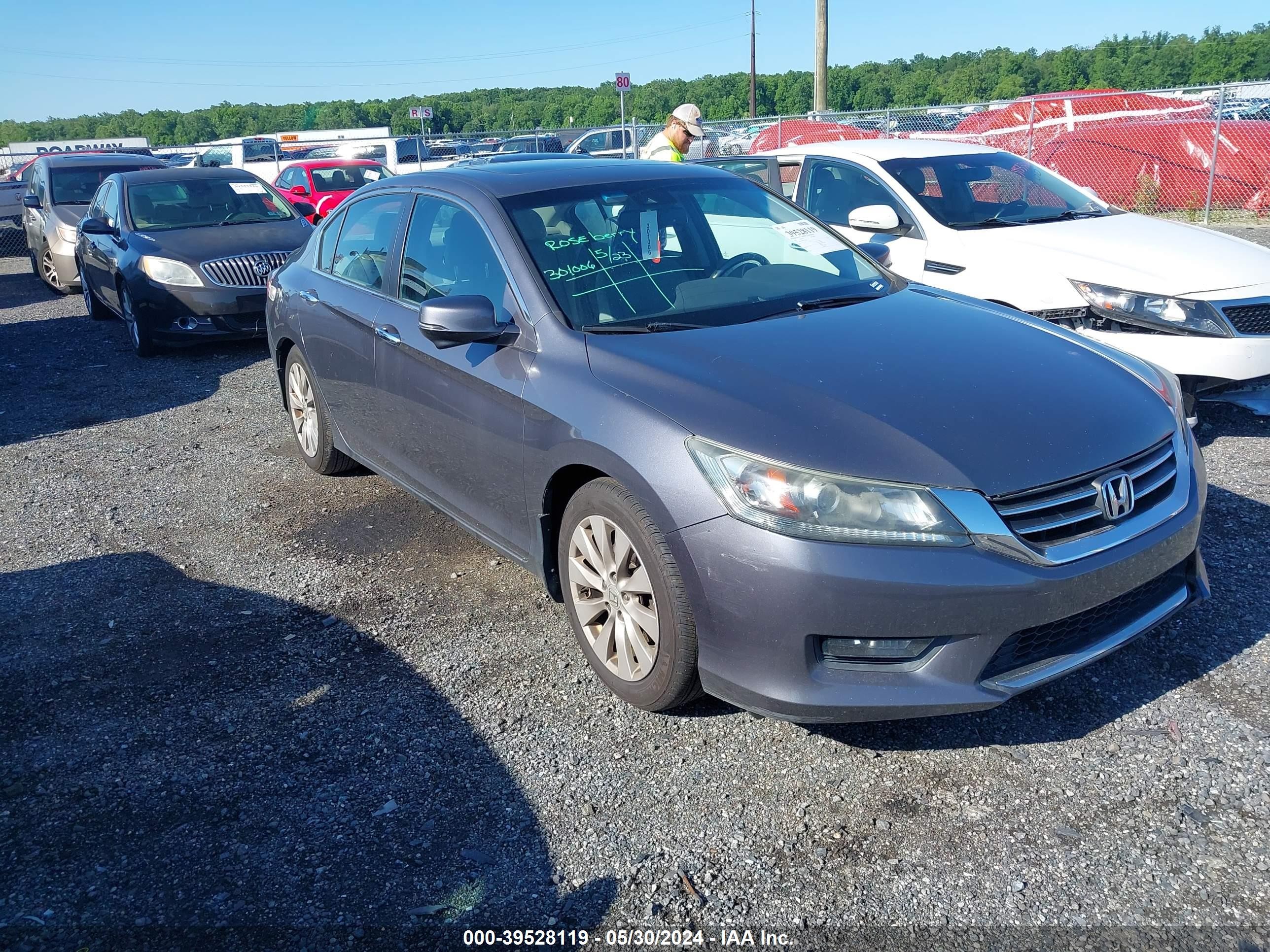 HONDA ACCORD 2014 1hgcr2f84ea201088