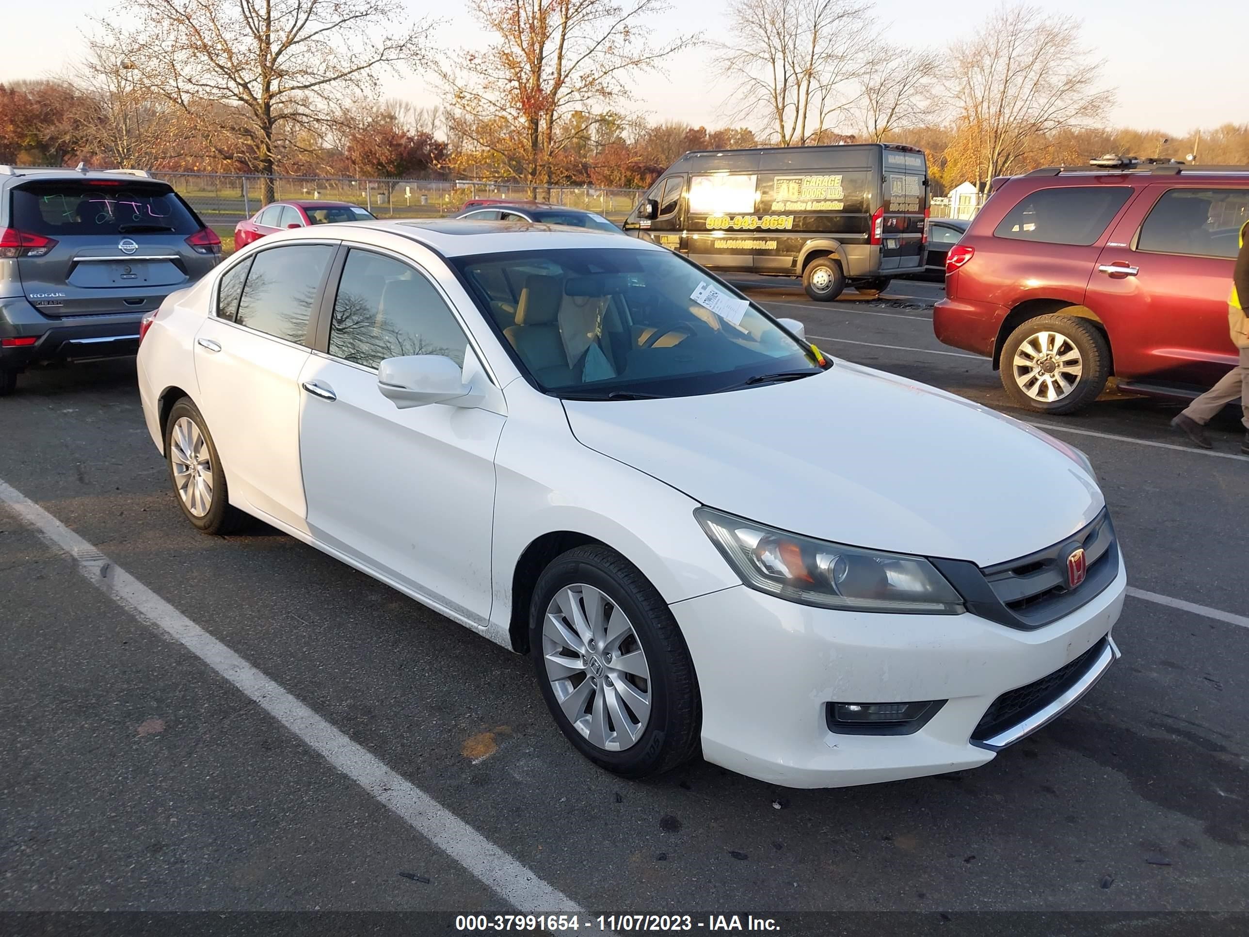 HONDA ACCORD 2015 1hgcr2f84fa204848